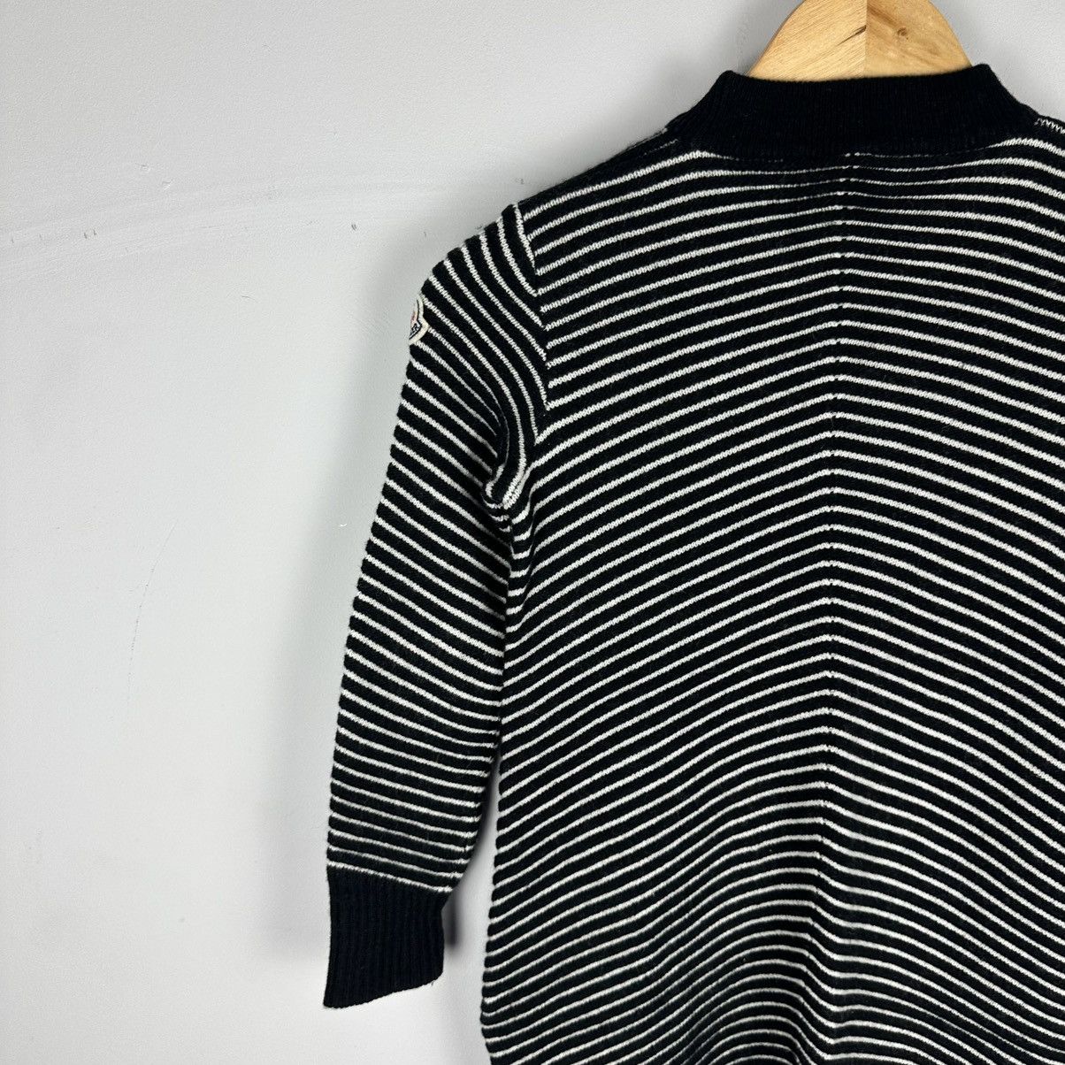 Moncler Moncler Kids Dress 8/130 Size XS / US 0-2 / IT 36-38 - 19 Thumbnail