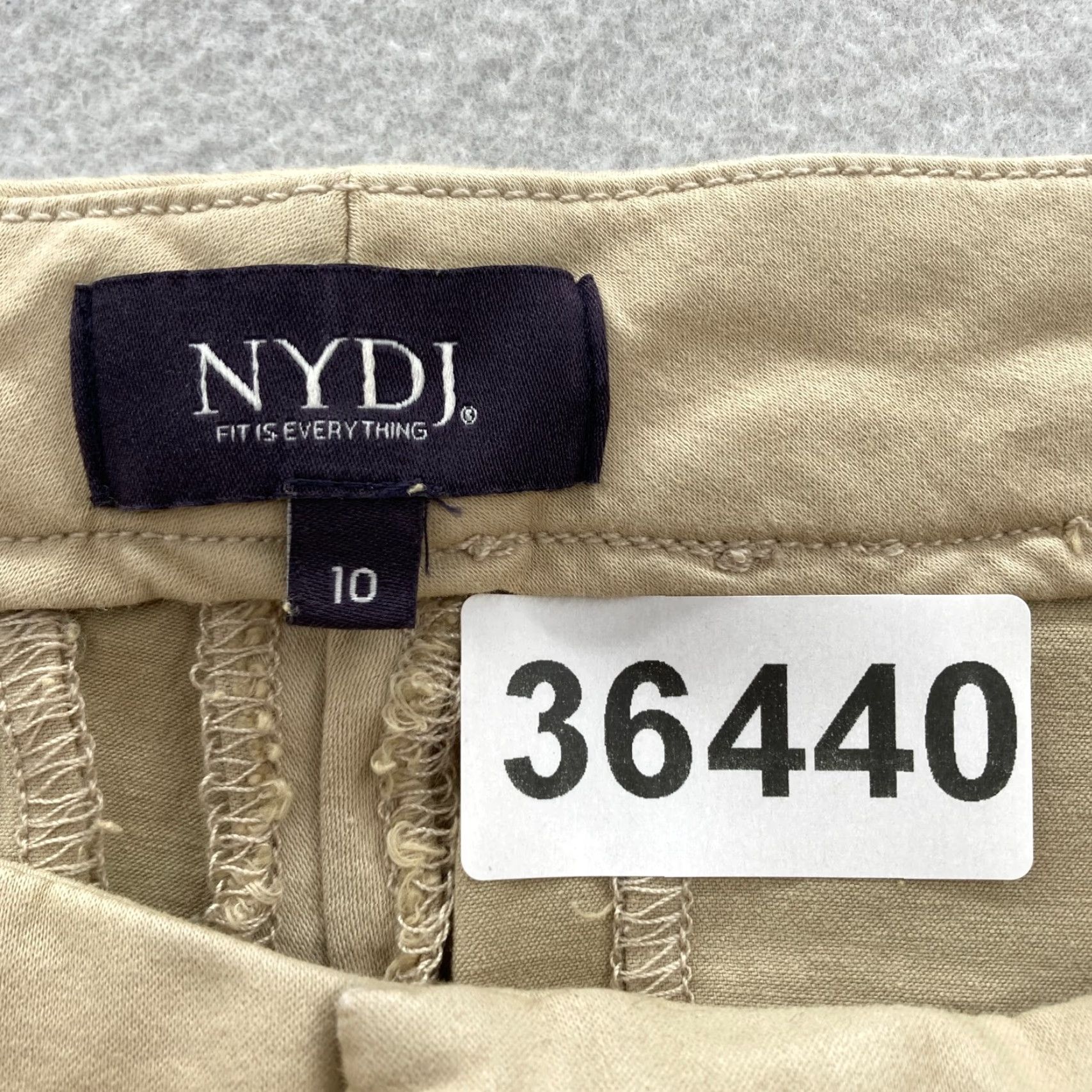 NYDJ NYDJ Everyday Trouser Pants Women's 10 Khaki Beige Stretch Casual Preppy Career Chino Pants Shirt Size 32" / US 10 / IT 46 - 6 Thumbnail