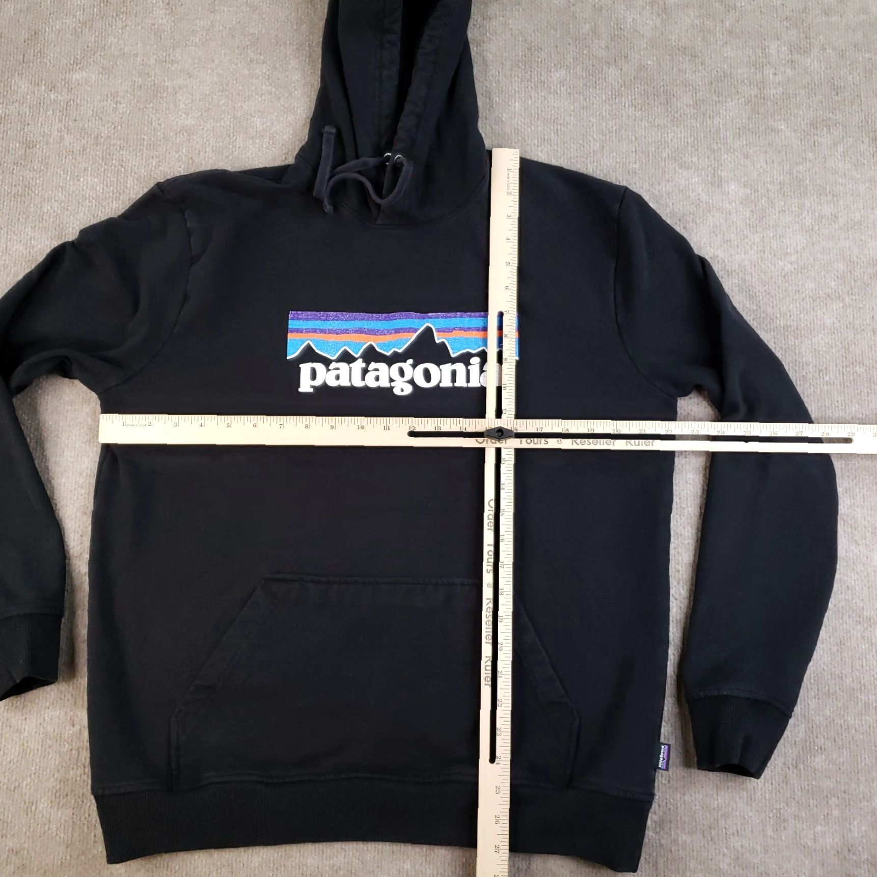Patagonia Patagonia Hoodie Mens Large Black Uprisal Hoody Recycled Pullover Sweatshirt Z Size US L / EU 52-54 / 3 - 2 Thumbnail