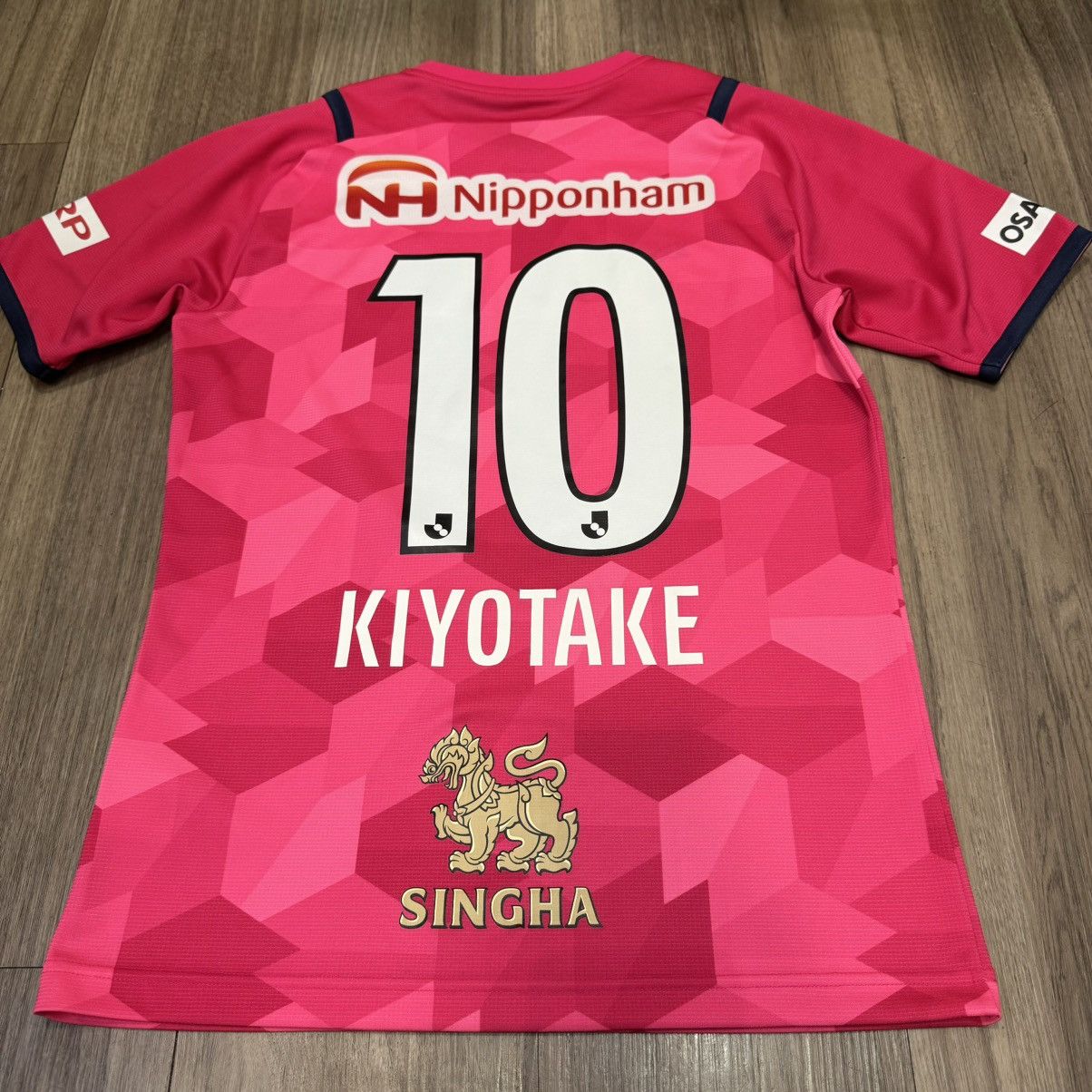 Puma Osaka Cerezo 2021 home shirt #10 Kiyotake Size US M / EU 48-50 / 2 - 2 Thumbnail
