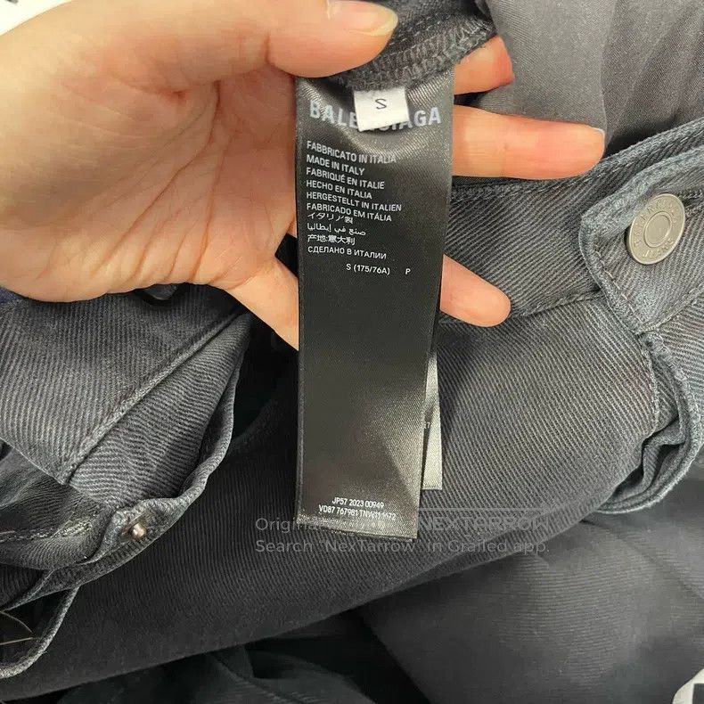 Balenciaga Balenciaga size S Large Logo Embroidered Jeans Size US 27 - 4 Thumbnail