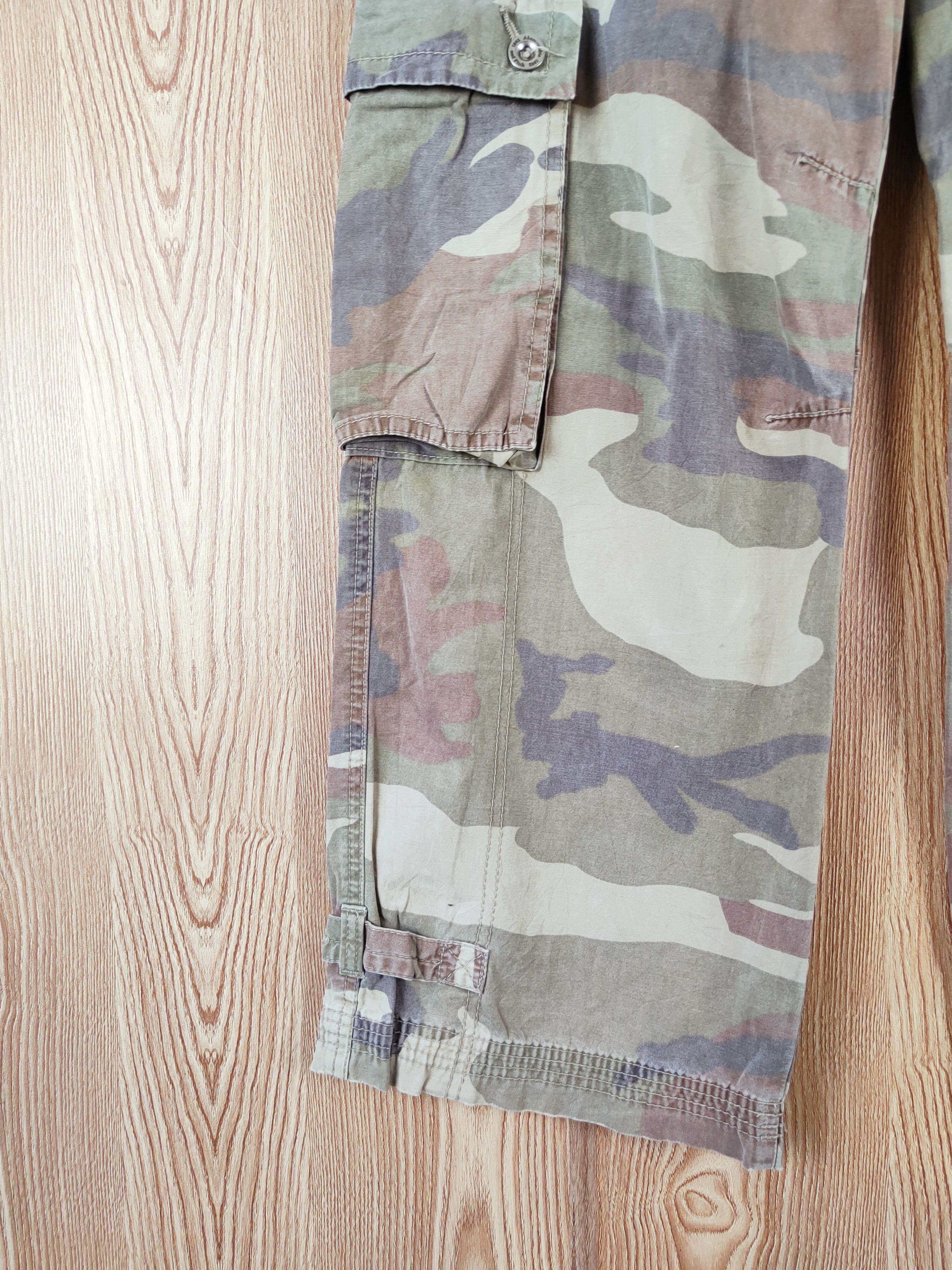Abercrombie & Fitch Abercrombie Camouflage Multipocket Cargo Pants #W397 Size 27" / US 4 / IT 40 - 4 Thumbnail