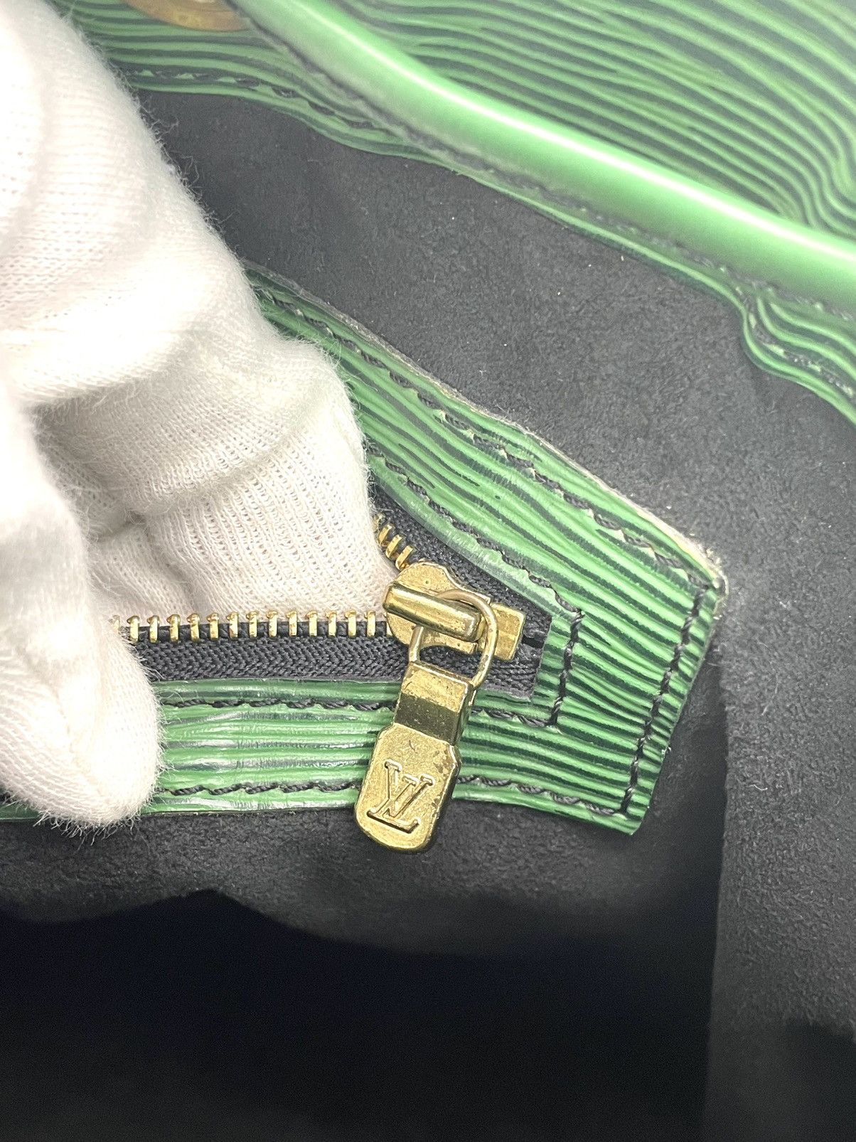 Louis Vuitton Louis Vuitton Epi Leather green Shoulder bag Size ONE SIZE - 16 Thumbnail