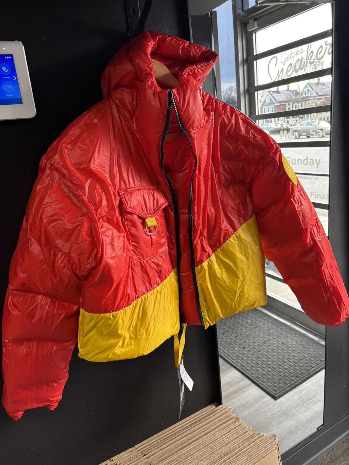 Canada Goose × Pyer Moss Canada Goose Crop Wave puffer jacket reversible Size M / US 6-8 / IT 42-44 - 5 Thumbnail