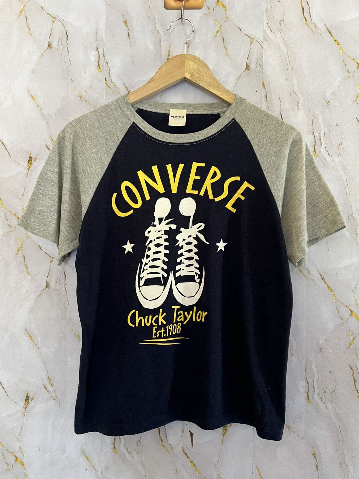 Converse Converse Graphic T-Shirt – Size S – Classic Logo Tee Size US S / EU 44-46 / 1 - 1 Thumbnail