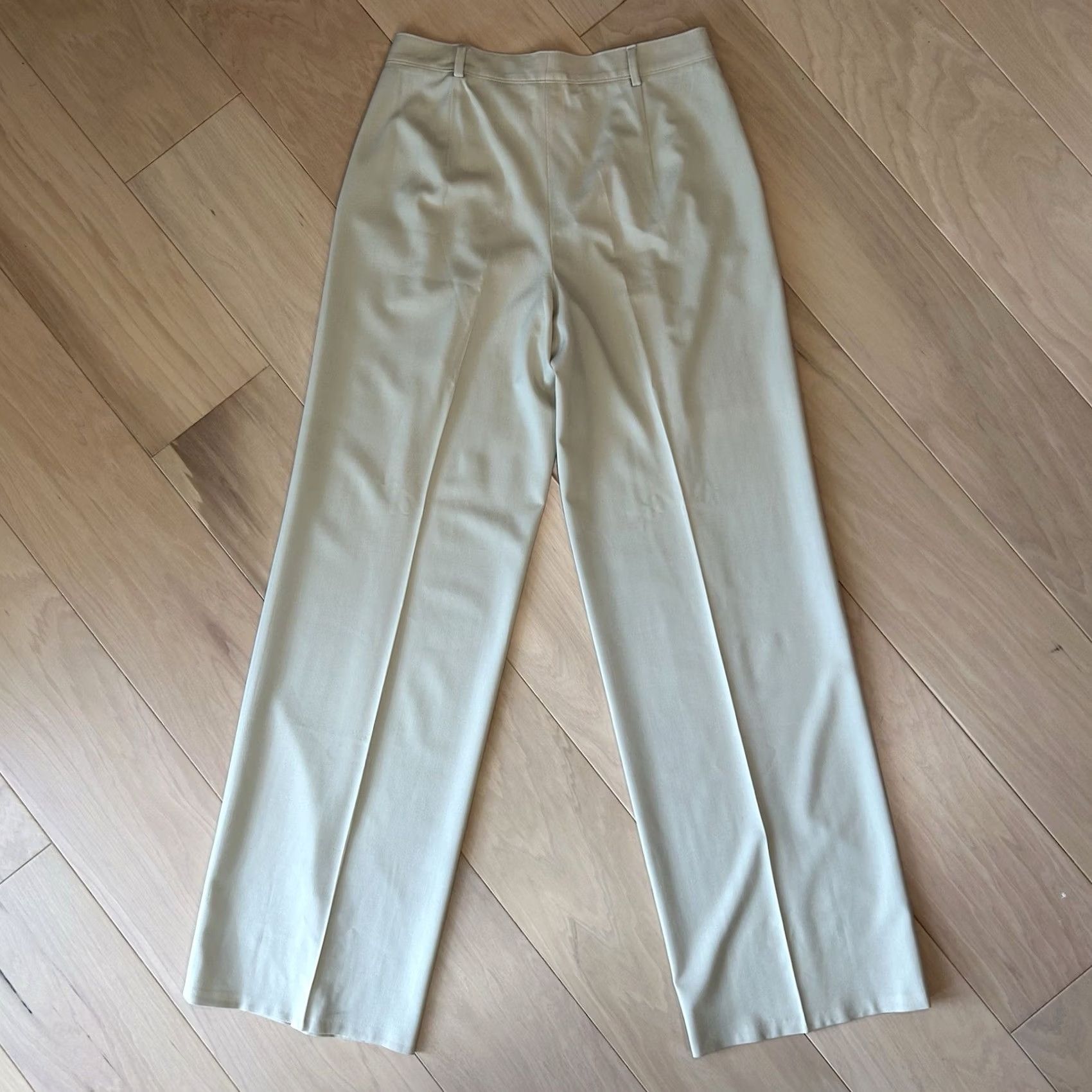 Gianfranco Ferre Gianfranco Ferre Wide Leg Trousers Wool Blend Beige Women 44 Pockets Logo Zip Button Relaxed High Rise Dress Pants Vintage No Size 30" / US 8 / IT 44 - 3 Thumbnail