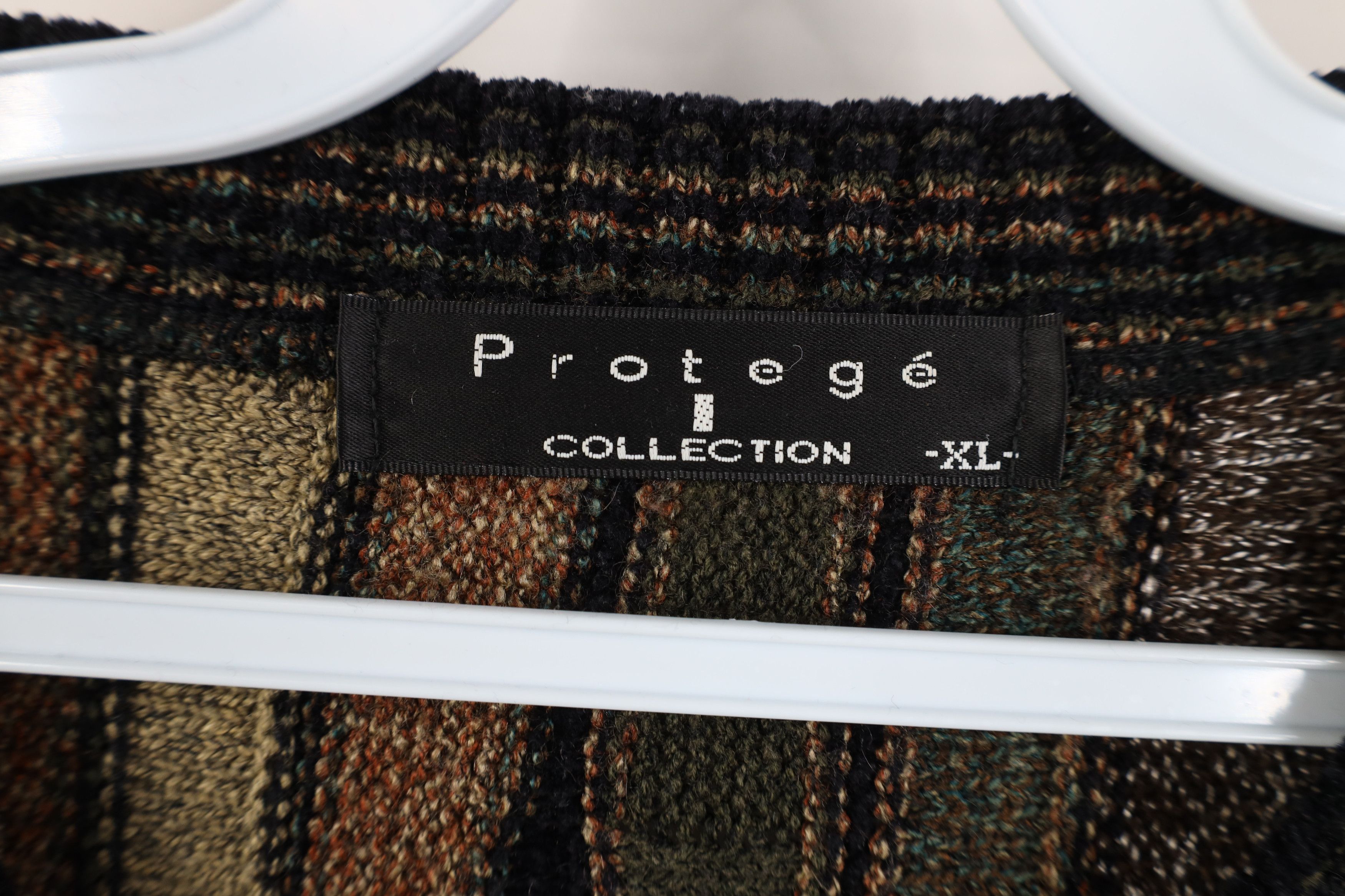 Vintage Vintage 90s Coogi Style Knit Crewneck Sweater Earth Tone Size US XL / EU 56 / 4 - 4 Thumbnail