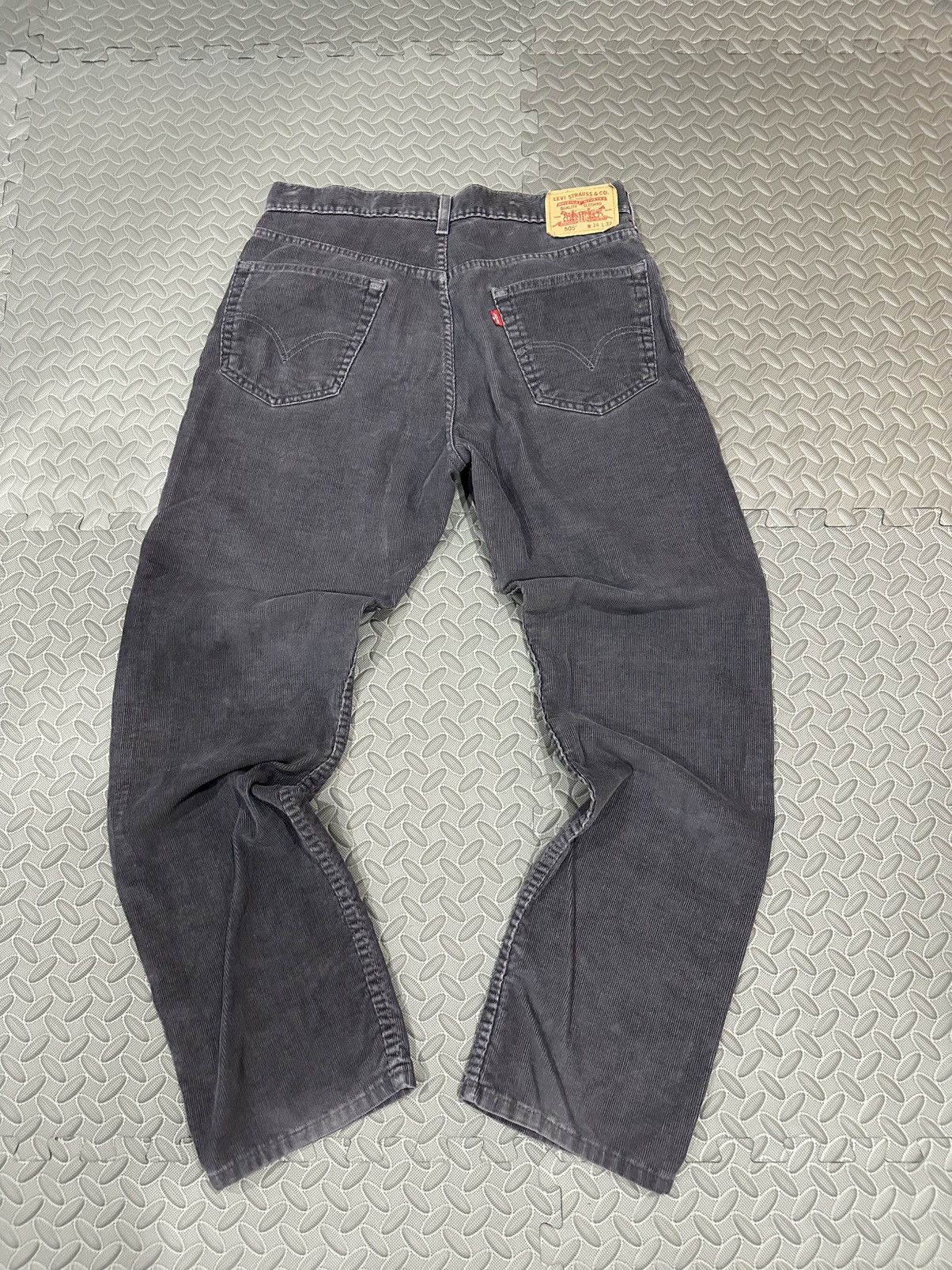 Levi's Levi’s 505 Corduroy Pants Black Regular Vintage Y2K Cords Size US 34 / EU 50 - 4 Thumbnail