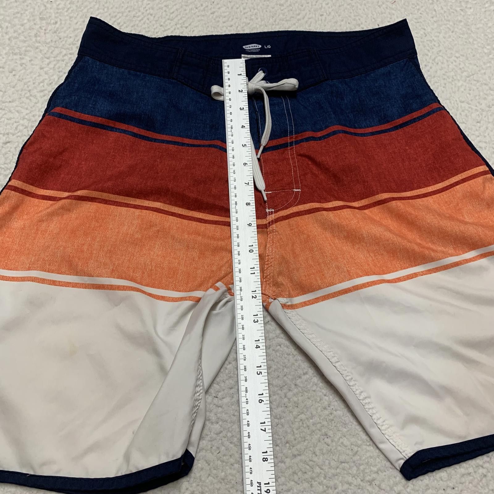 Old Navy Old Navy Men's Large Colorblock Stripes Board Shorts Size US 34 / EU 50 - 8 Thumbnail