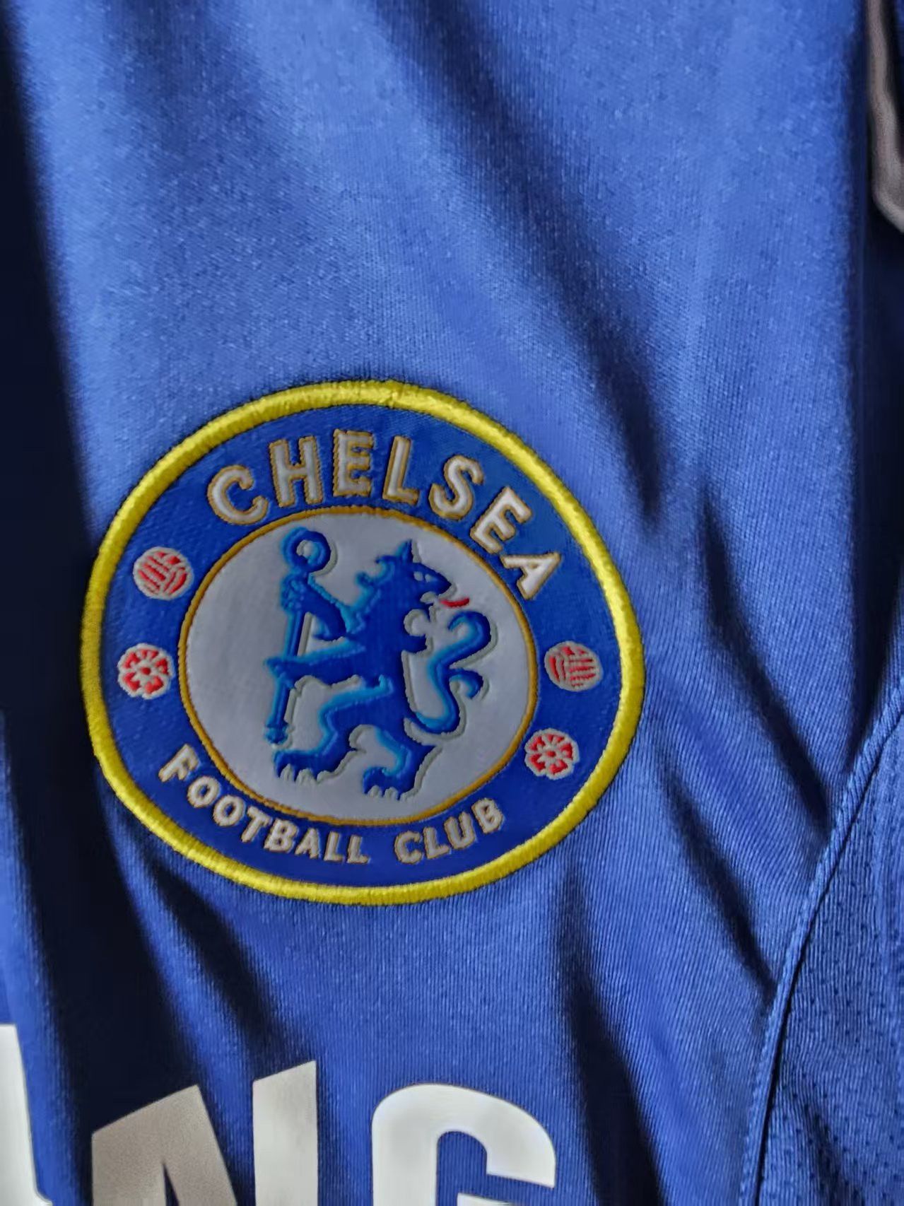 Other 2006 2007 Chelsea 11 Didier Drogba Jersey Home Size US L / EU 52-54 / 3 - 5 Thumbnail