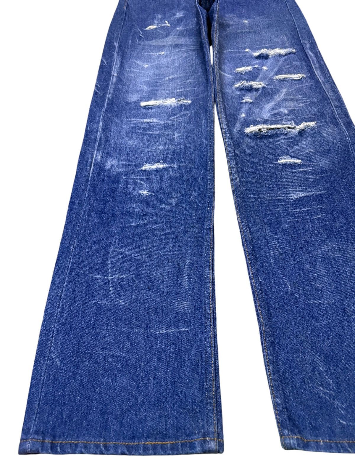 Levi's Vintage 90s Levis 501 Distressed Ripped Faded Loose Jeans Size US 30 / EU 46 - 6 Thumbnail