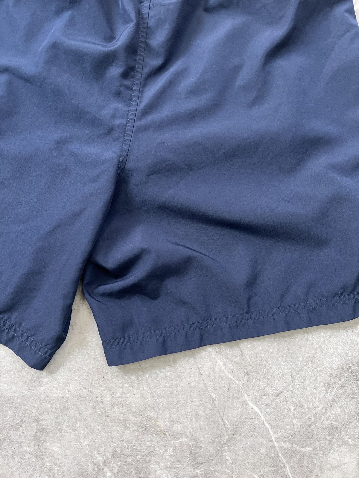 Nike Vintage Nike Fc Barcelona old school retro shorts Y2K Size US 36 / EU 52 - 11 Thumbnail