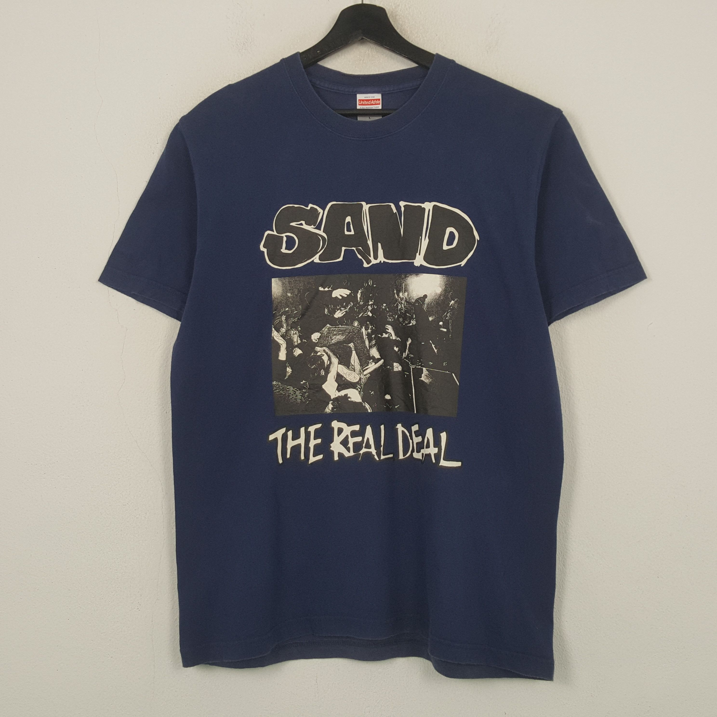 Vintage Sand The Real Deal Rock Band Tshirt RR25 Size US L / EU 52-54 / 3 - 1 Thumbnail