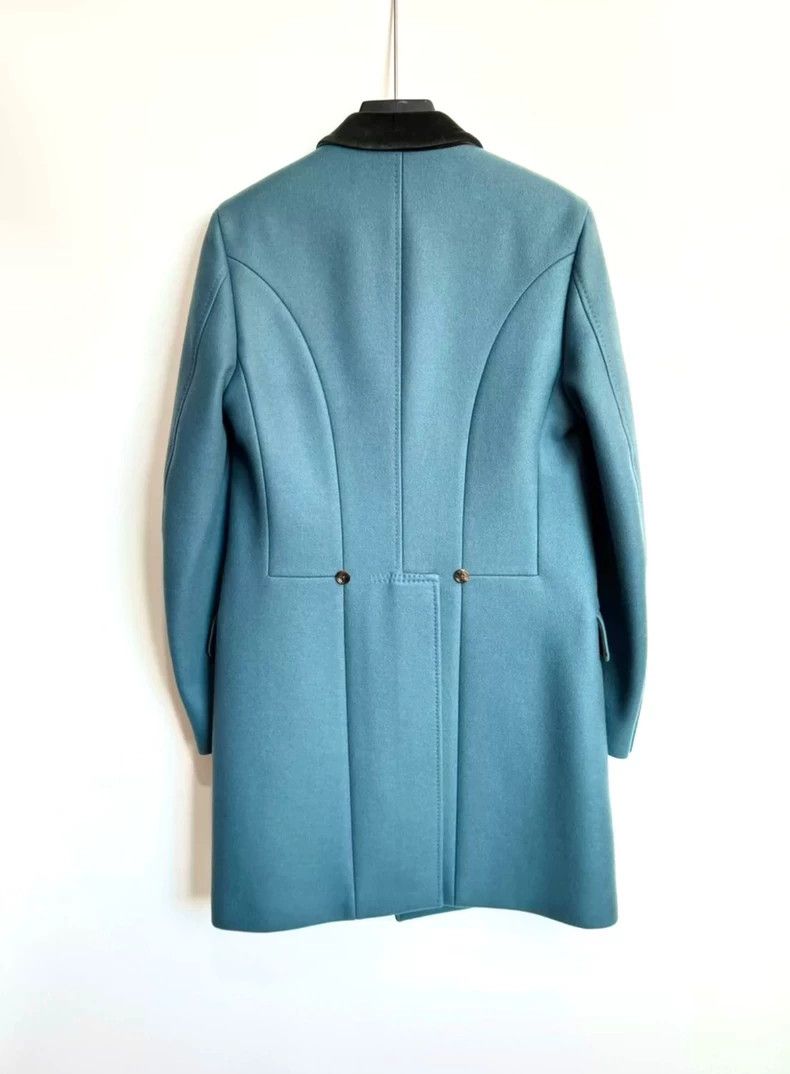Gucci Gucci Show peacock blue double-breasted coat Size US S / EU 44-46 / 1 - 5 Thumbnail