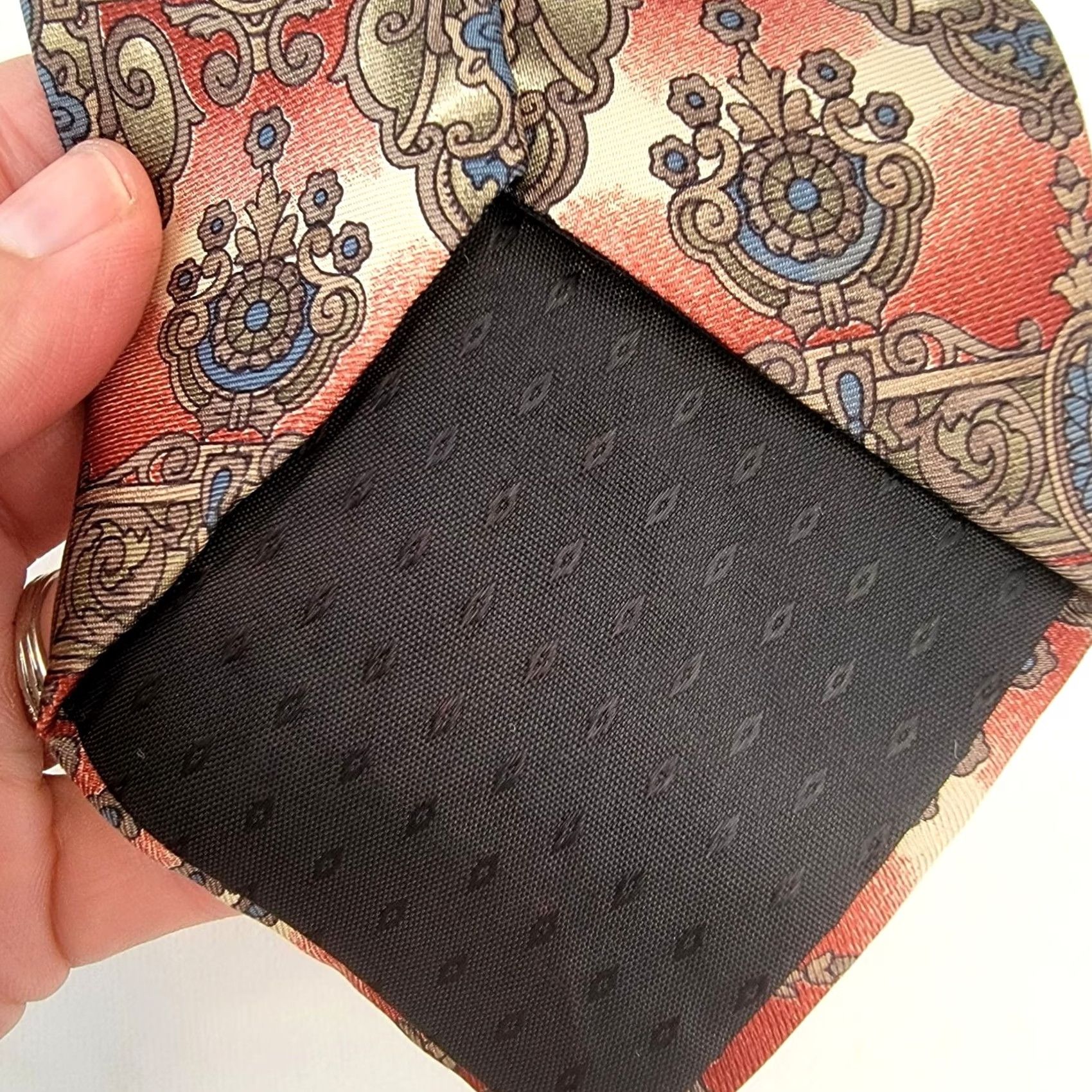 Oscar De La Renta Vtg Oscar de la Renta Silk Tie Geometric Designer USA Old World Necktie Silky Size ONE SIZE - 4 Thumbnail
