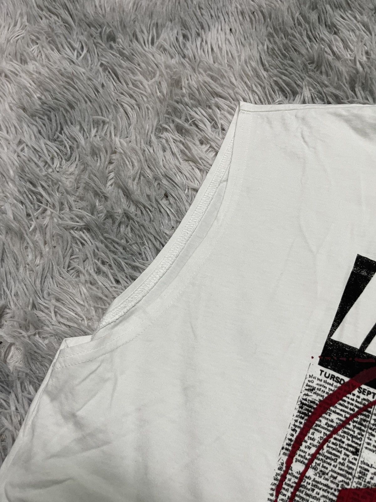 Band Tees 2000s PUBLIC IMAGE LIMITED (P.I.L) RARE DESIGN SLEEVELESS Size US M / EU 48-50 / 2 - 6 Thumbnail
