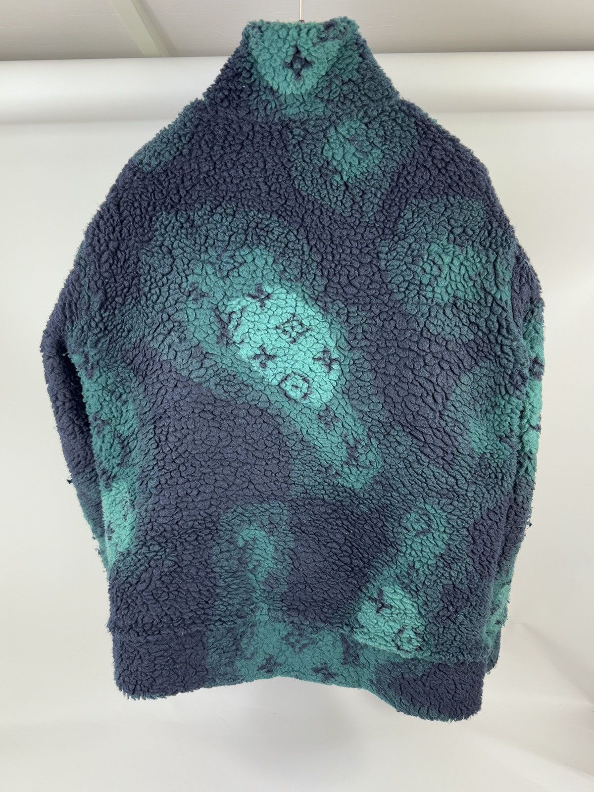Louis Vuitton x VIRGIL ABLOH GREEN LOGO PRINT CAMOUFLAGE FLEECE ZIP JACKET Size US M / EU 48-50 / 2 - 2 Thumbnail