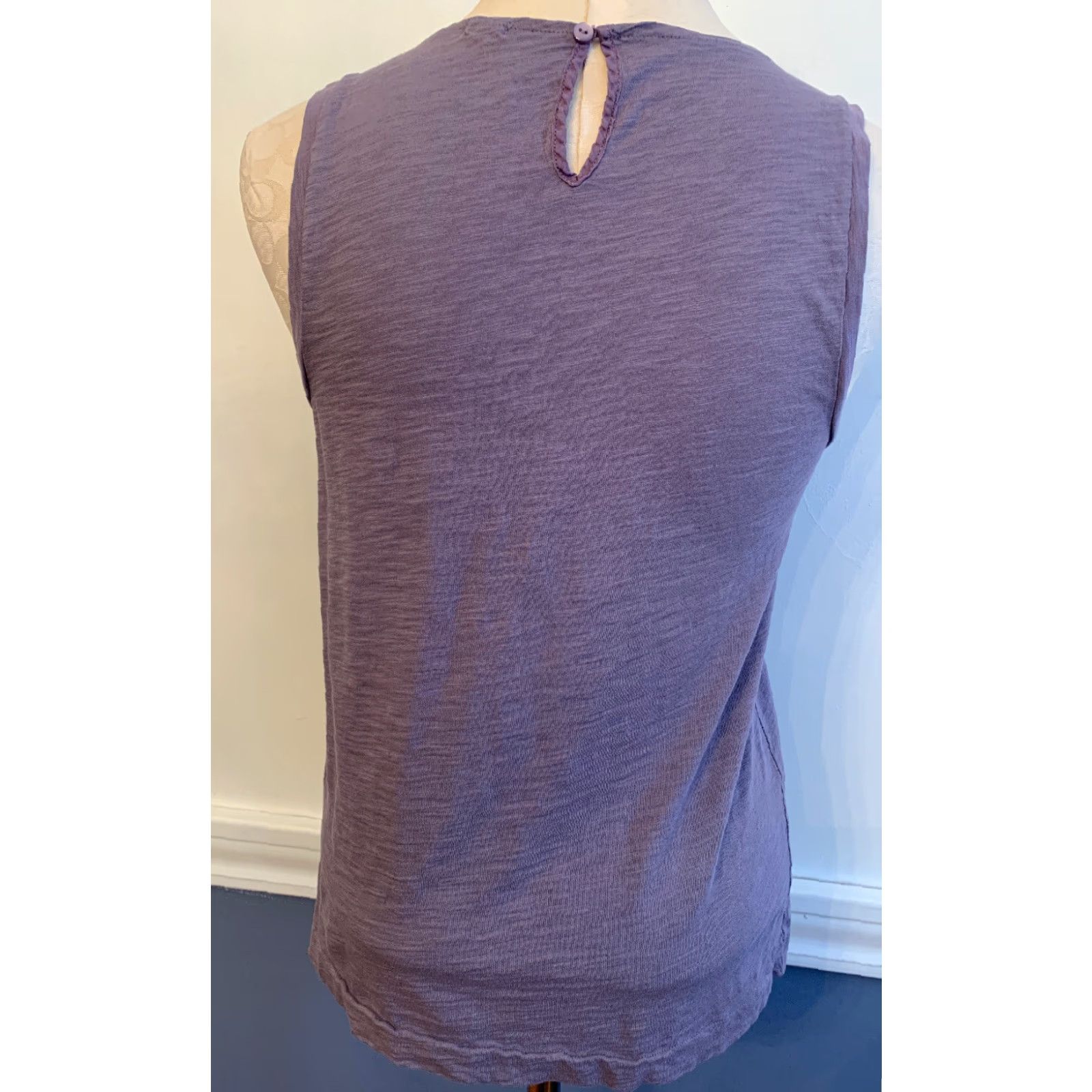 J.Crew VINTAGE Small J.Crew Purple Tank Muted Purple Knit Ruffle Front Style Sleeveless Women's Size S / US 4 / IT 40 - 5 Thumbnail