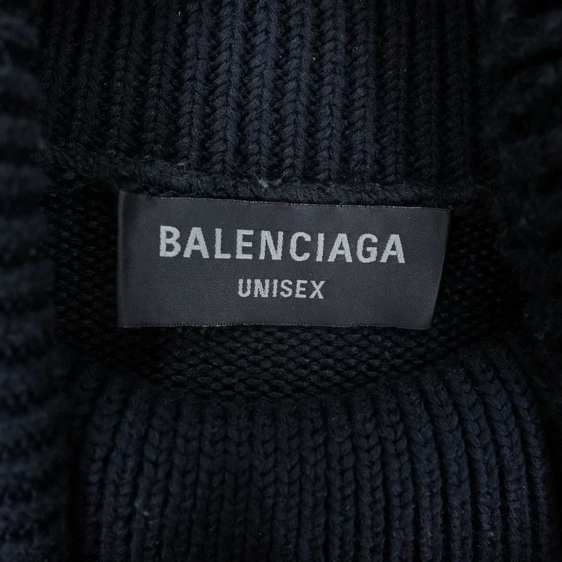 Balenciaga Balenciaga 3XL Sanding Destruction Turtleneck Sweater Navy Size US L / EU 52-54 / 3 - 2 Thumbnail