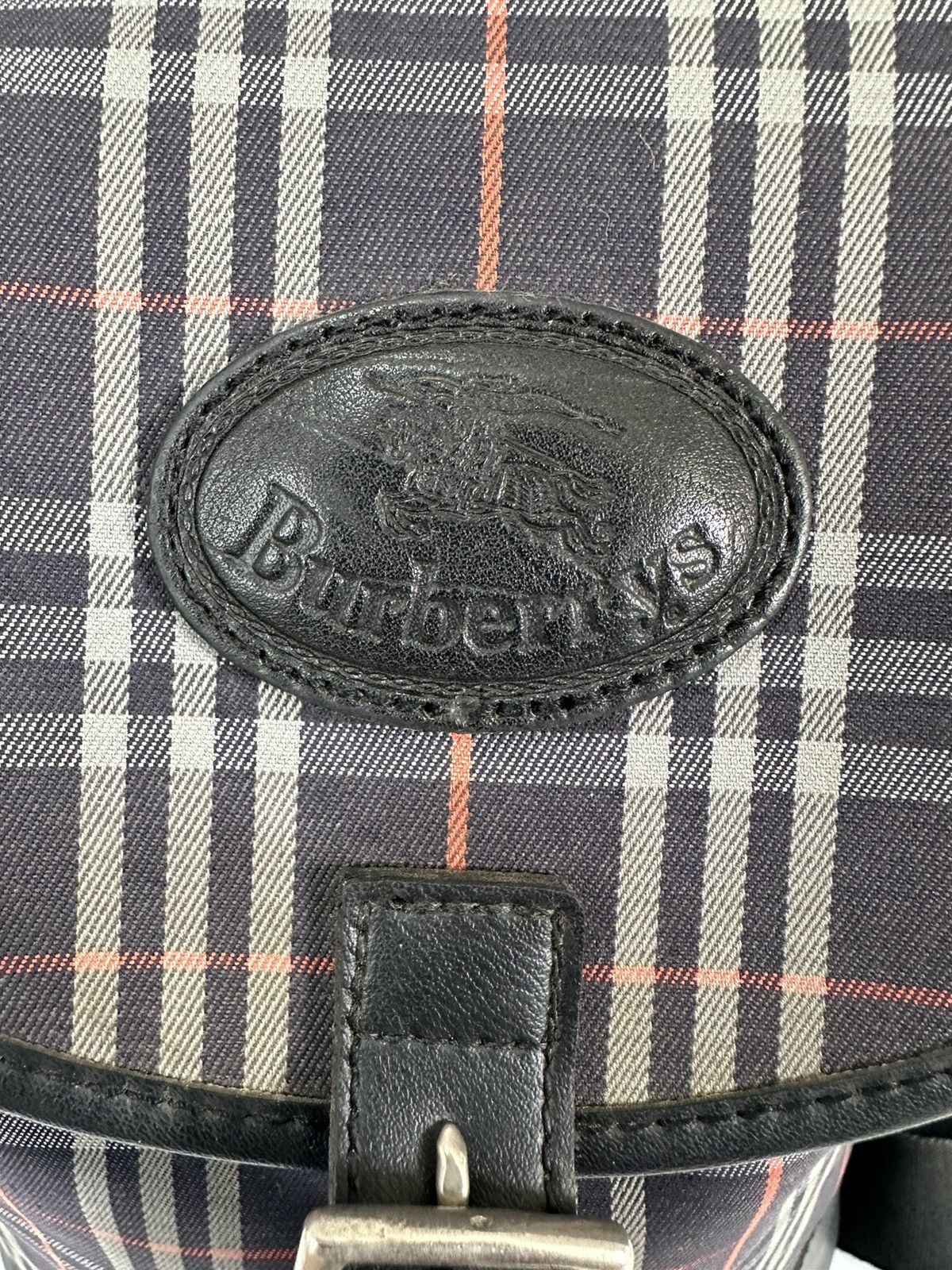 Burberry Burberry Nova Check Logo Embossed Backpack Navy/Black Size ONE SIZE - 2 Thumbnail