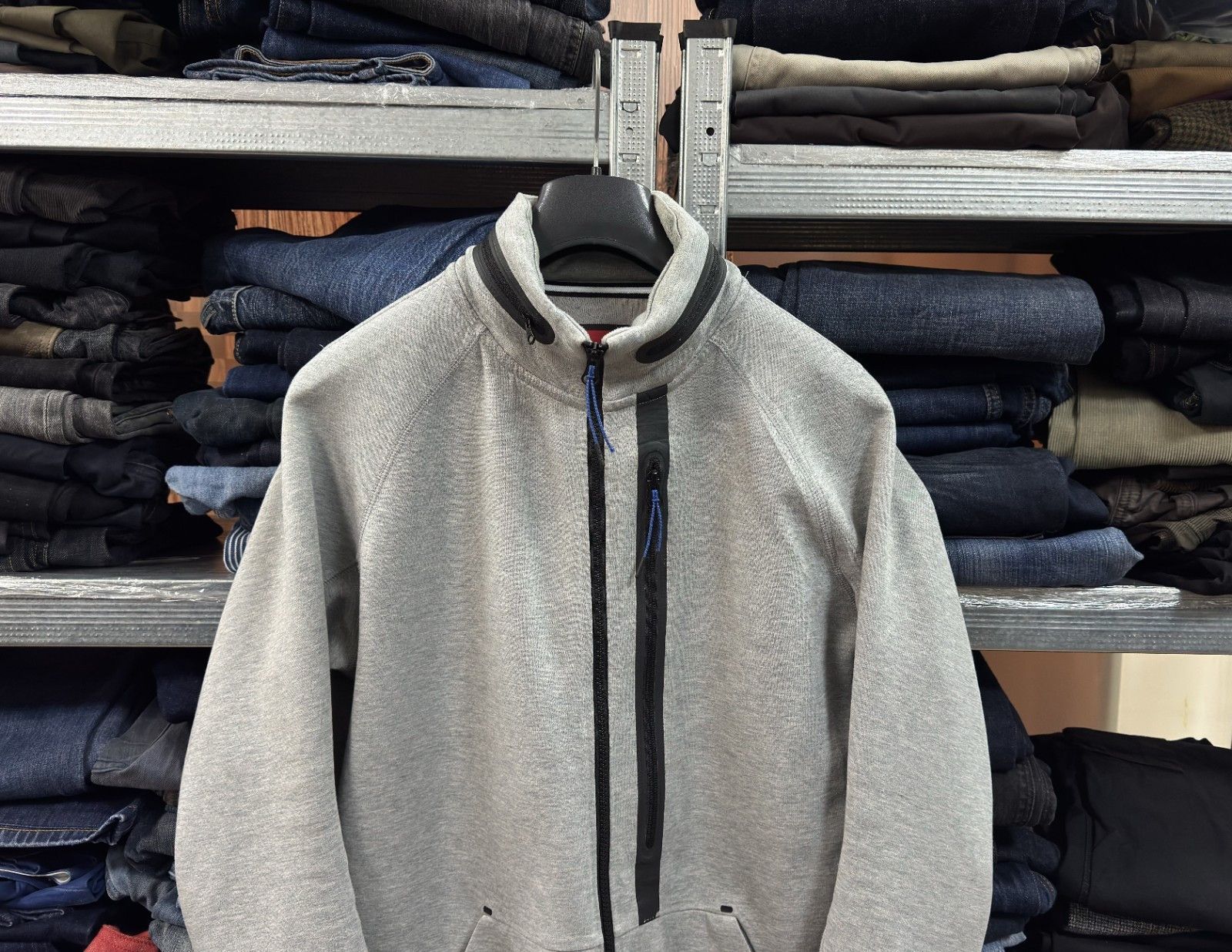 Nike Nike Tech Fleece Gray Hooded Full Zip Jacket 614636-063 Size US L / EU 52-54 / 3 - 2 Thumbnail