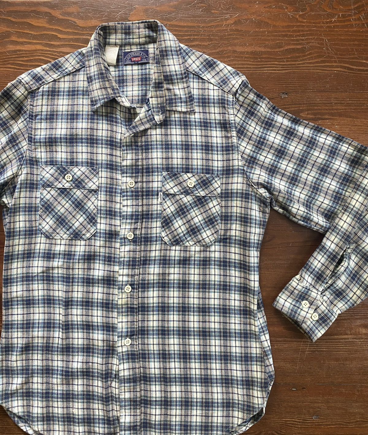 Levi's Vintage 70’s Levi’s White Tab Plaid Flannel Button Up Shirt Size US M / EU 48-50 / 2 - 1 Thumbnail