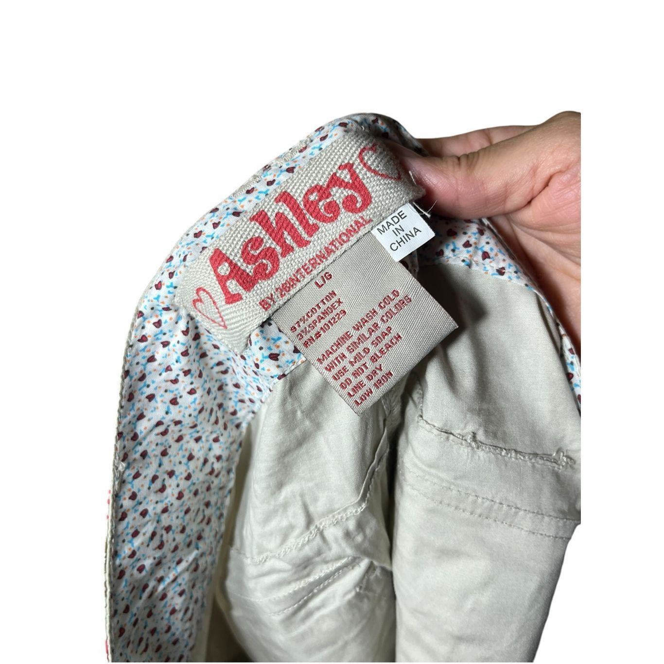 Other Ashley Y2K Khaki Cargo Tie Waist Shorts Size Large Size 35" - 7 Thumbnail