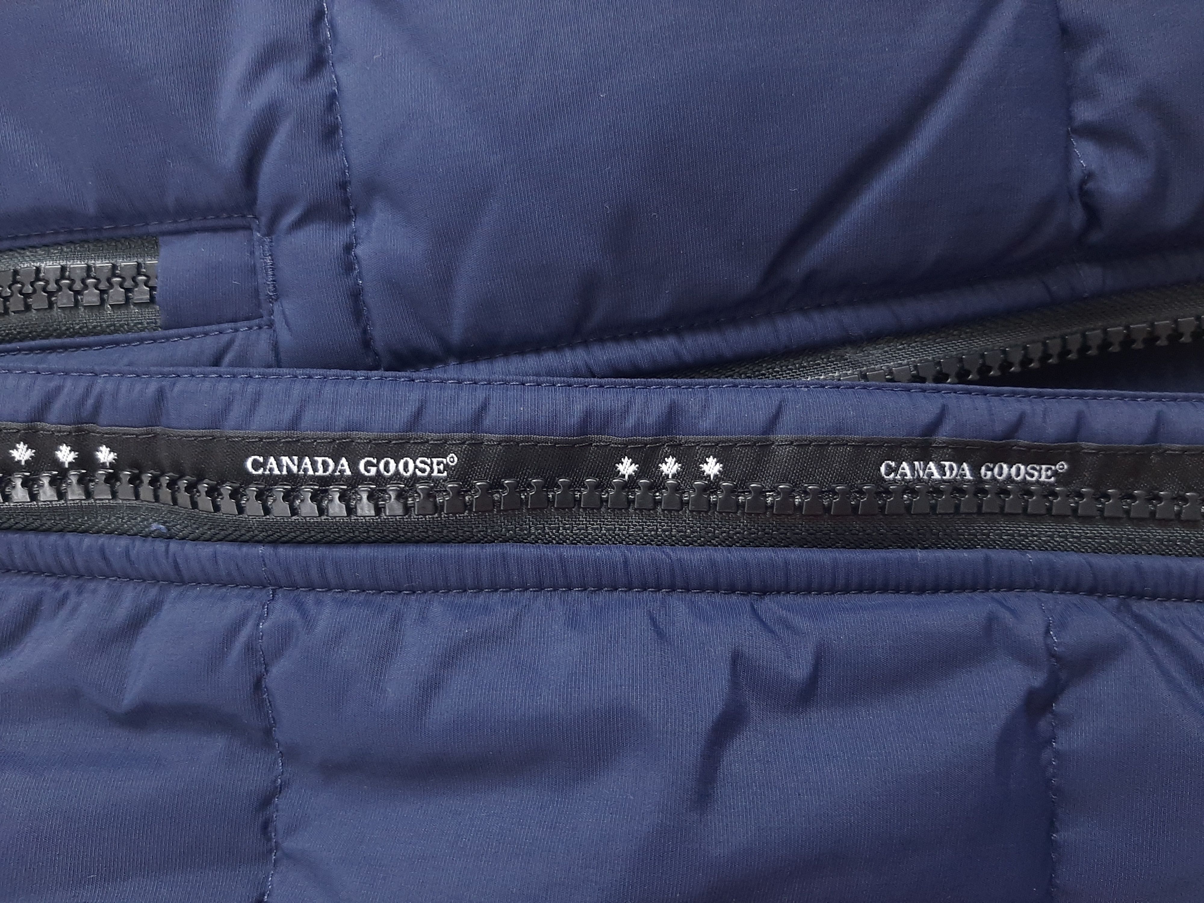 Canada Goose Canada Goose HyBridge Jacket Navy Men's Size S Size US S / EU 44-46 / 1 - 13 Thumbnail