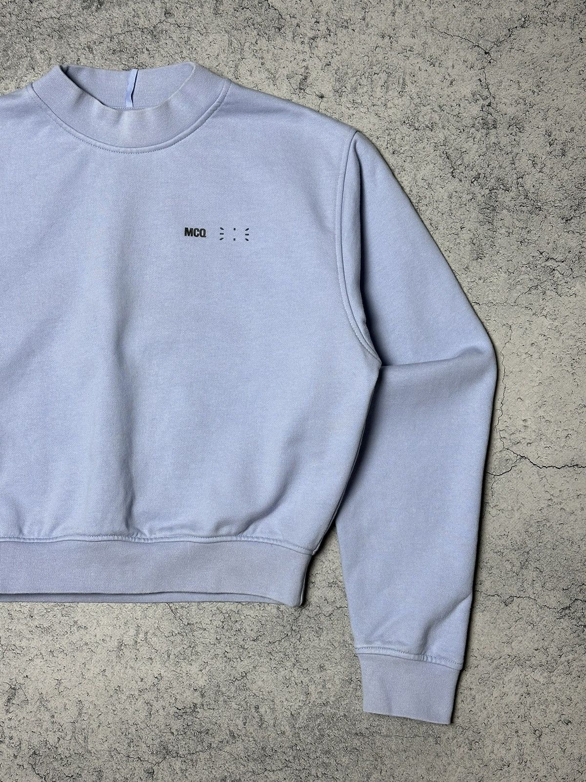 MCQ No. 0 by Alexander McQueen MCQ Crop Sweatshirt Size S / US 4 / IT 40 - 4 Thumbnail