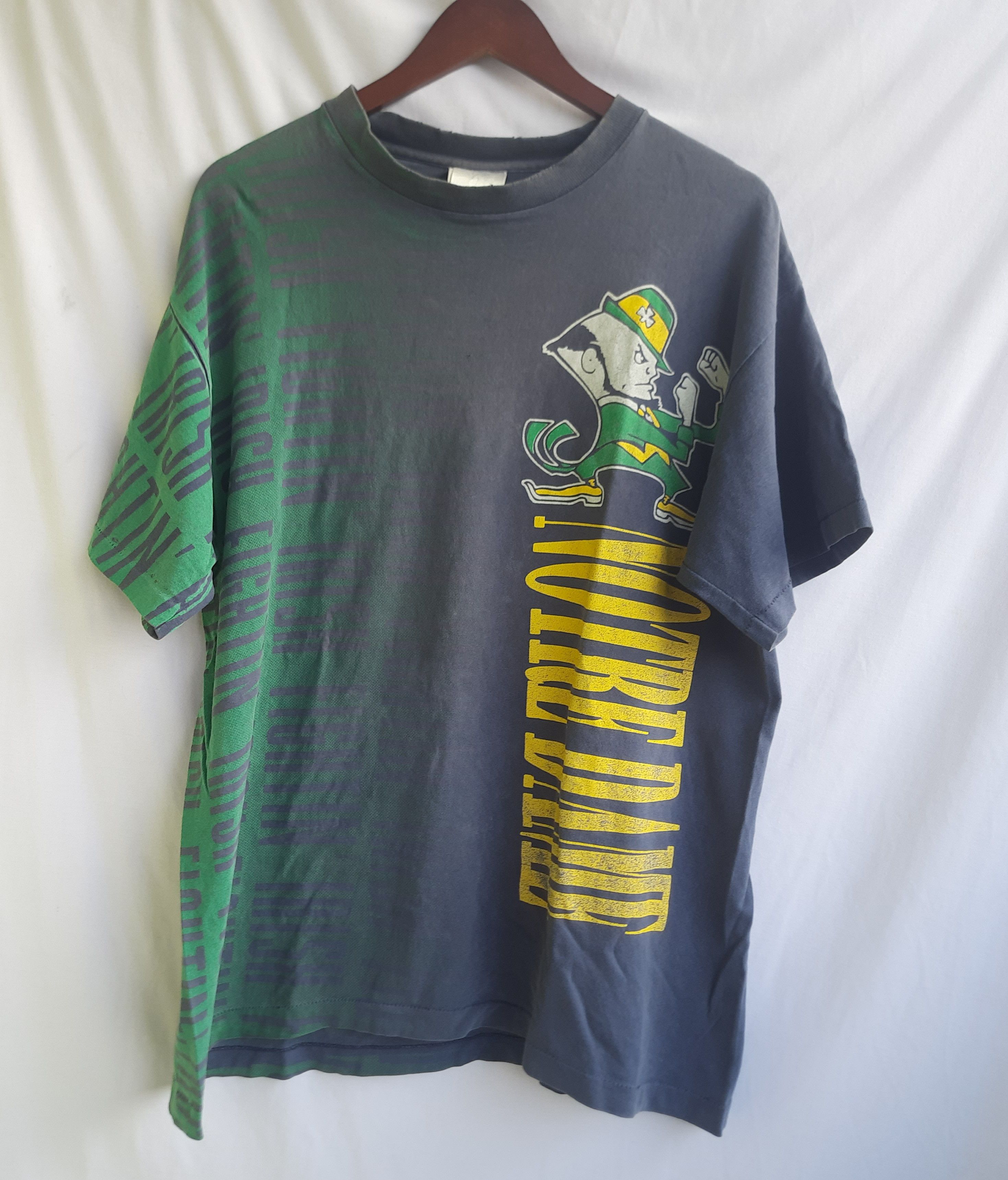 Vintage Distressed 90s Notre Dame AOP T-Shirt Single Stitch Size US L / EU 52-54 / 3 - 1 Thumbnail