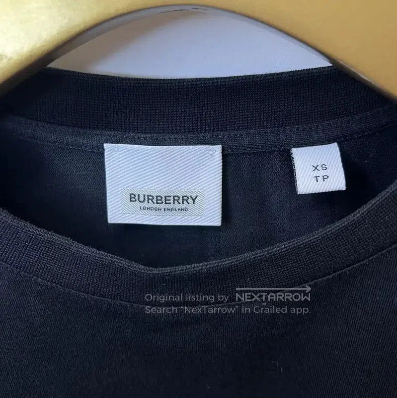 Burberry Burberry Black Cotton Women's T-Shirt. Size XS / US 0-2 / IT 36-38 - 4 Thumbnail