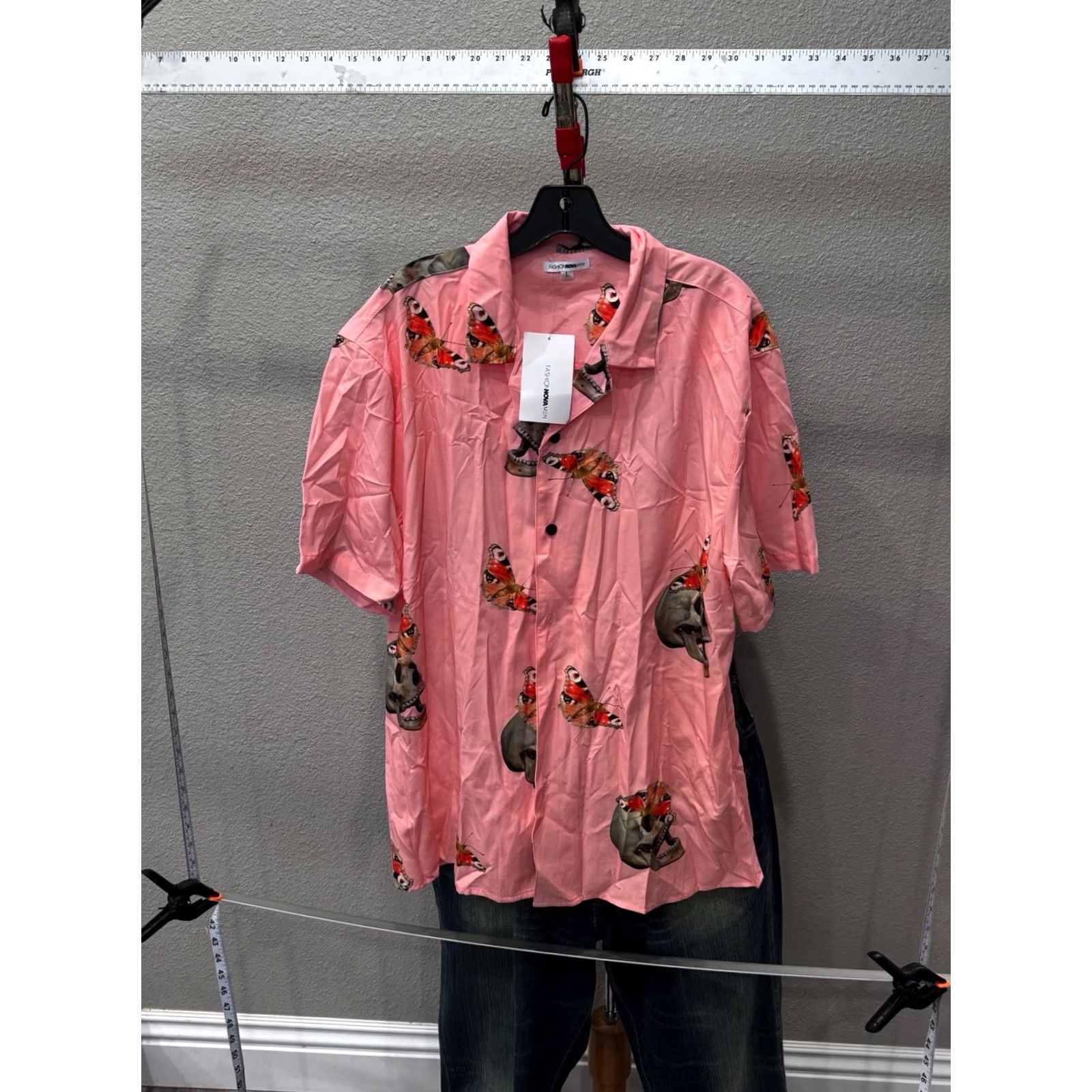 Fashion Nova NWT Fashion NOva Men Skull Butterfly SHORT SLEEVE BUTTON UP SHIRT Large - Limited Edition Size US L / EU 52-54 / 3 - 3 Thumbnail