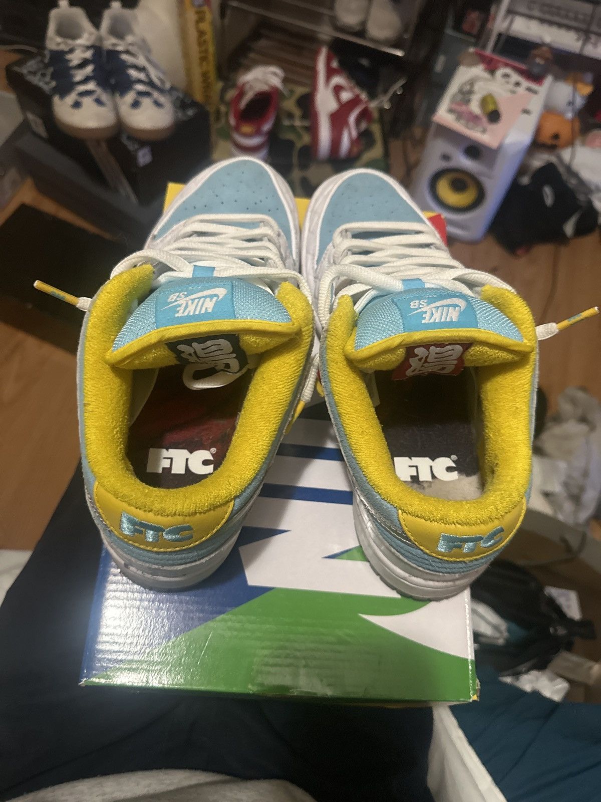 Nike Nike Dunk SB Lagoon Pulse Size US 8 / EU 41 - 3 Thumbnail
