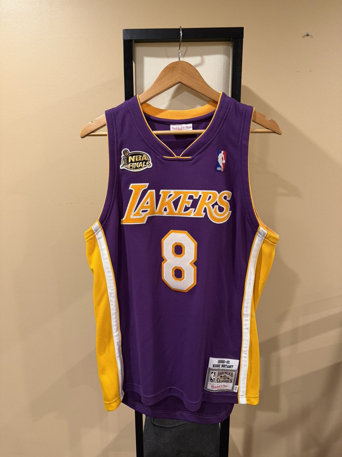 Mitchell & Ness Mitchell & Ness x NBA Los Angeles Laker Kobe Bryant Jersey Size US M / EU 48-50 / 2 - 2 Thumbnail