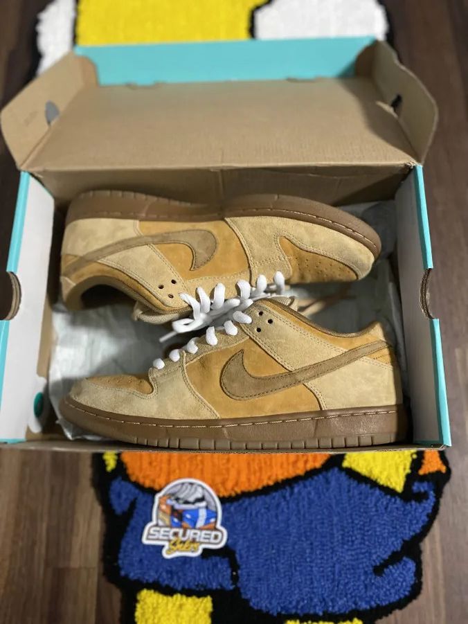 Nike Nike SB Dunk Low Wheat (2017) Size US 9.5 / EU 42-43 - 7 Thumbnail