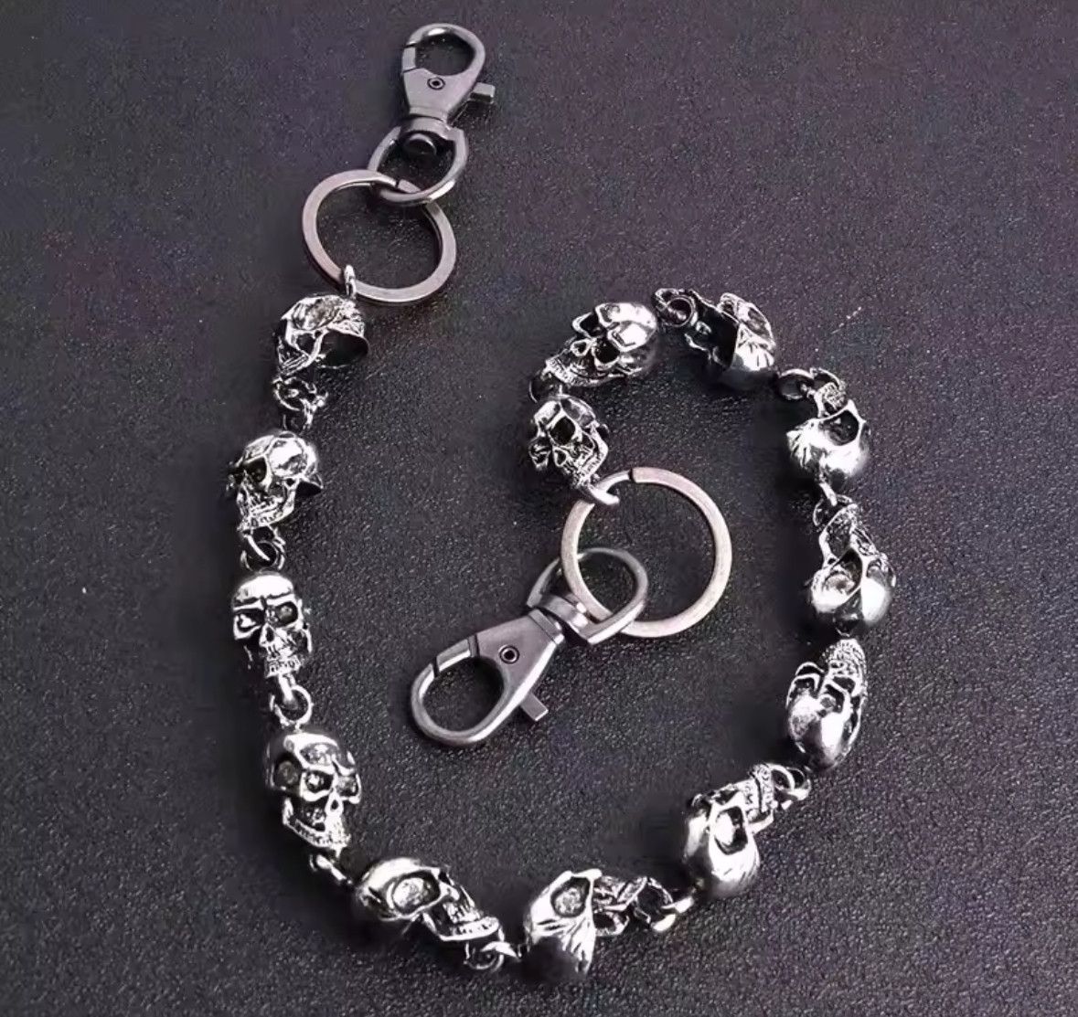 Vintage Motorcycle KeyChain Jean Biker Wallet Belt Chain Skull Charm Size ONE SIZE - 2 Thumbnail