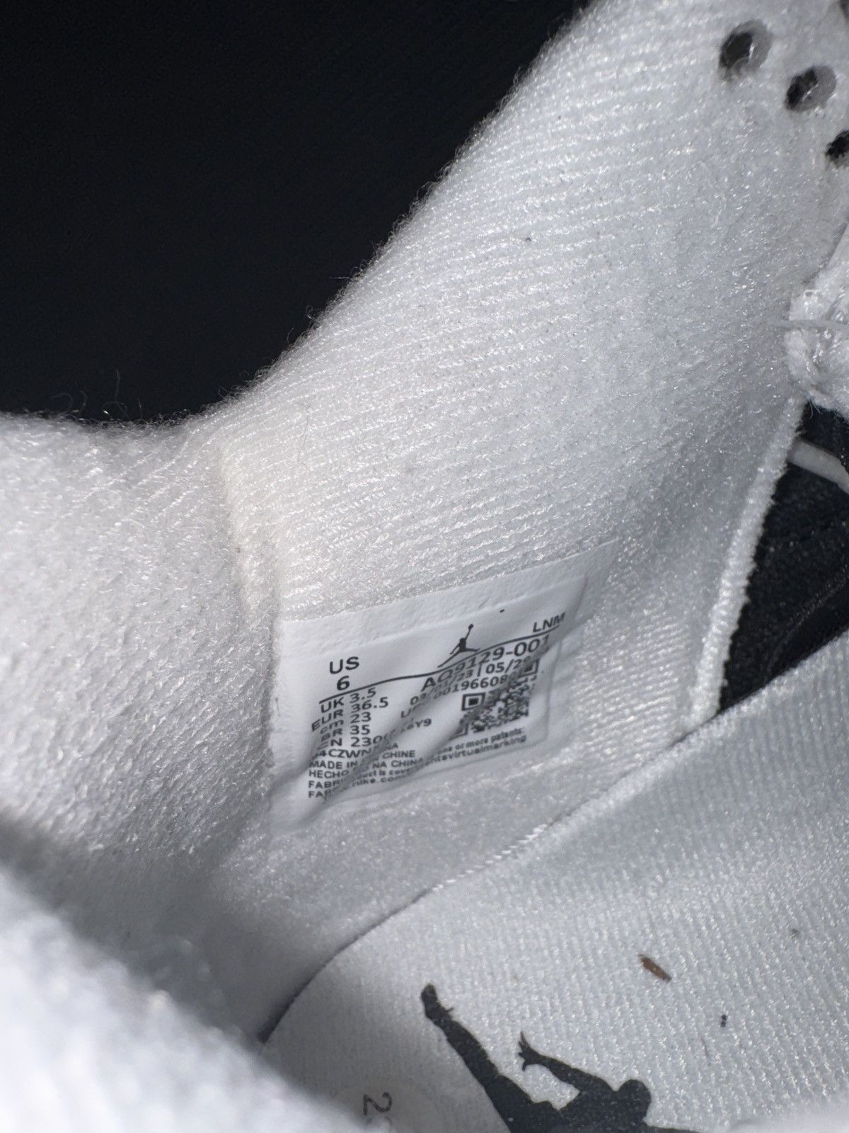 Jordan Brand Jordan four women’s “ frozen moments” Size US 6 / IT 36 - 3 Thumbnail