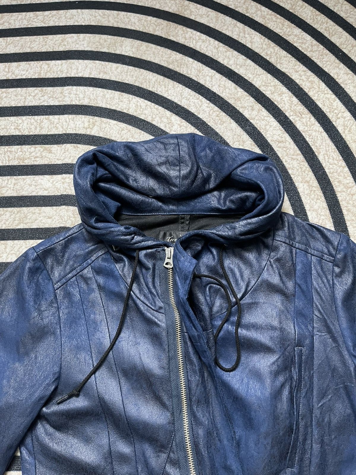 2000s TORNADO MART BONO SERIES RARE DESIGN
