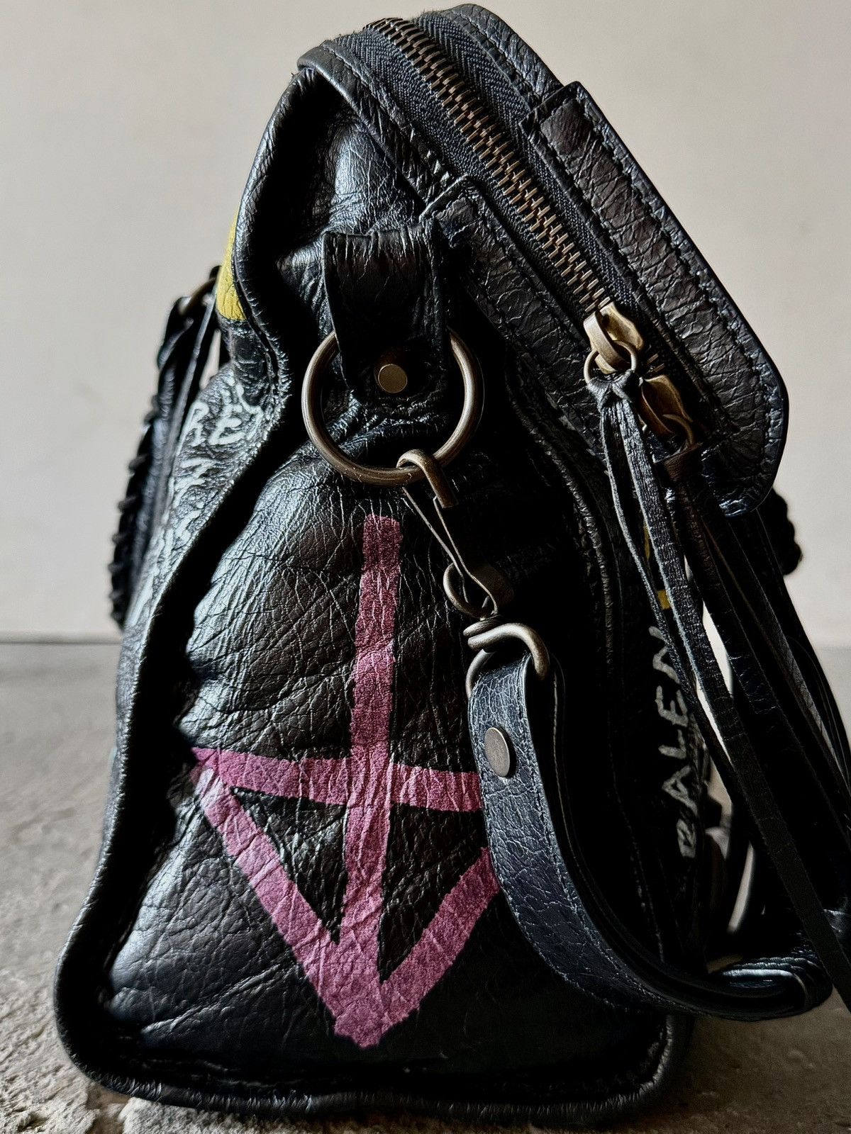 Balenciaga Balenciaga - Demna - 2017 Classic City Graffiti Lambskin Bag Size ONE SIZE - 9 Thumbnail