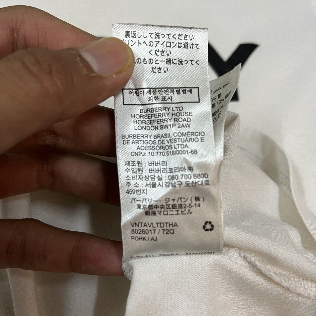 Burberry Burberry London England Letchford Logo Size US S / EU 44-46 / 1 - 9 Thumbnail