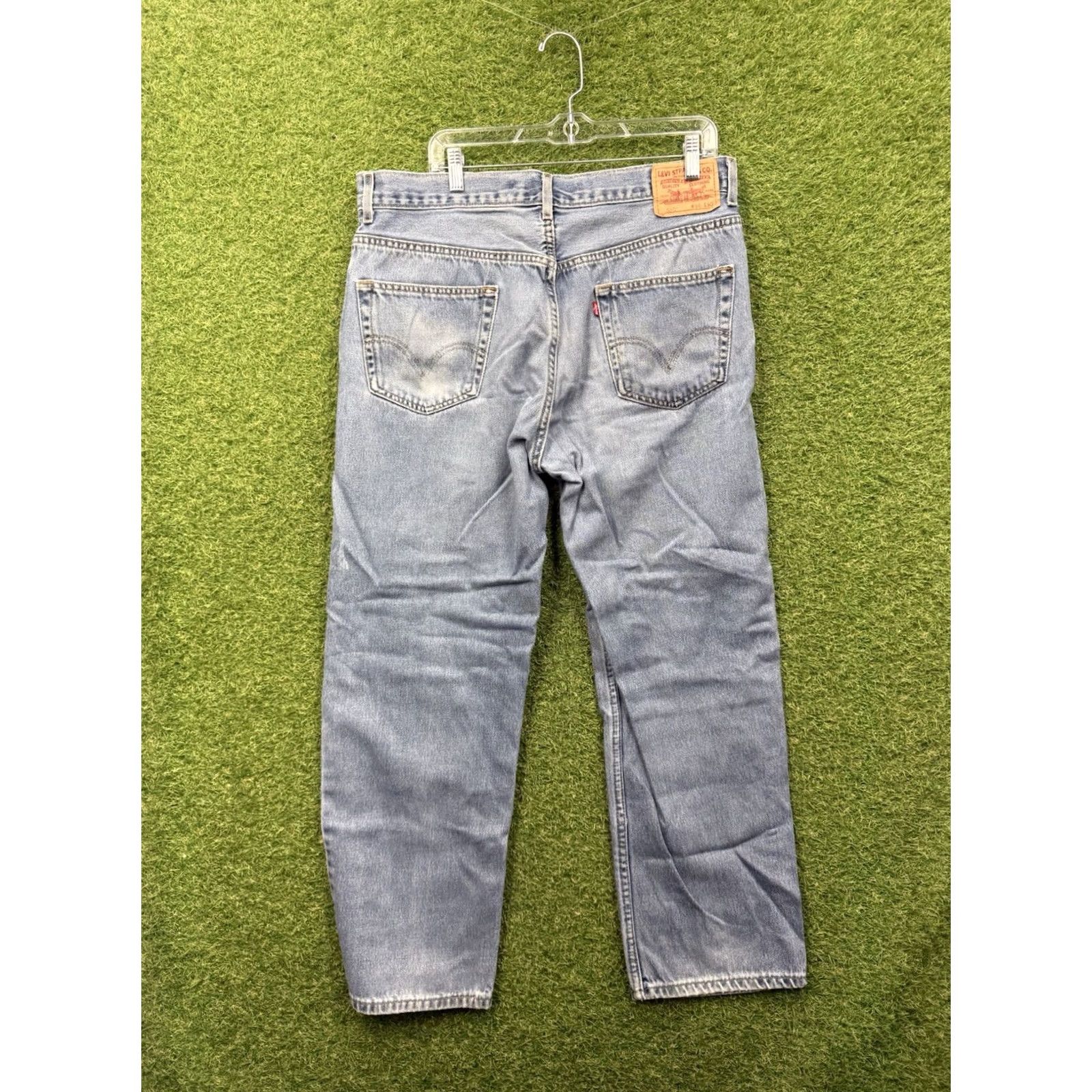 Levi's Levi's 550 Jeans Mens 36x30 Light Wash Denim Relaxed Tapered Casual Workwear Blue Jeans Mens Size US 36 / EU 52 - 2 Thumbnail