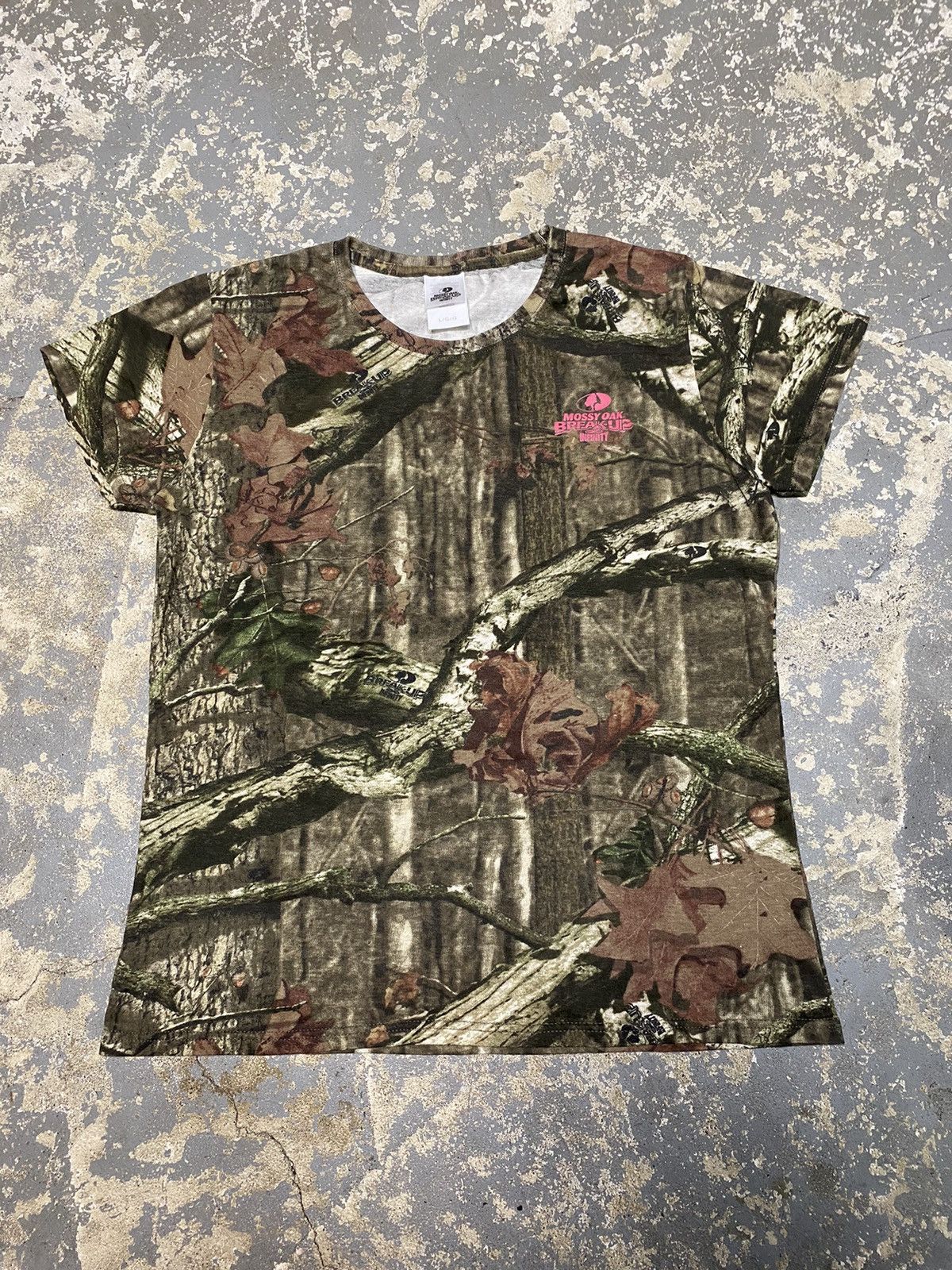 Realtree × Vintage Vintage Mossy Oak Break Up Camo Women’s Camo Tshirt Size L / US 10 / IT 46 - 1 Thumbnail