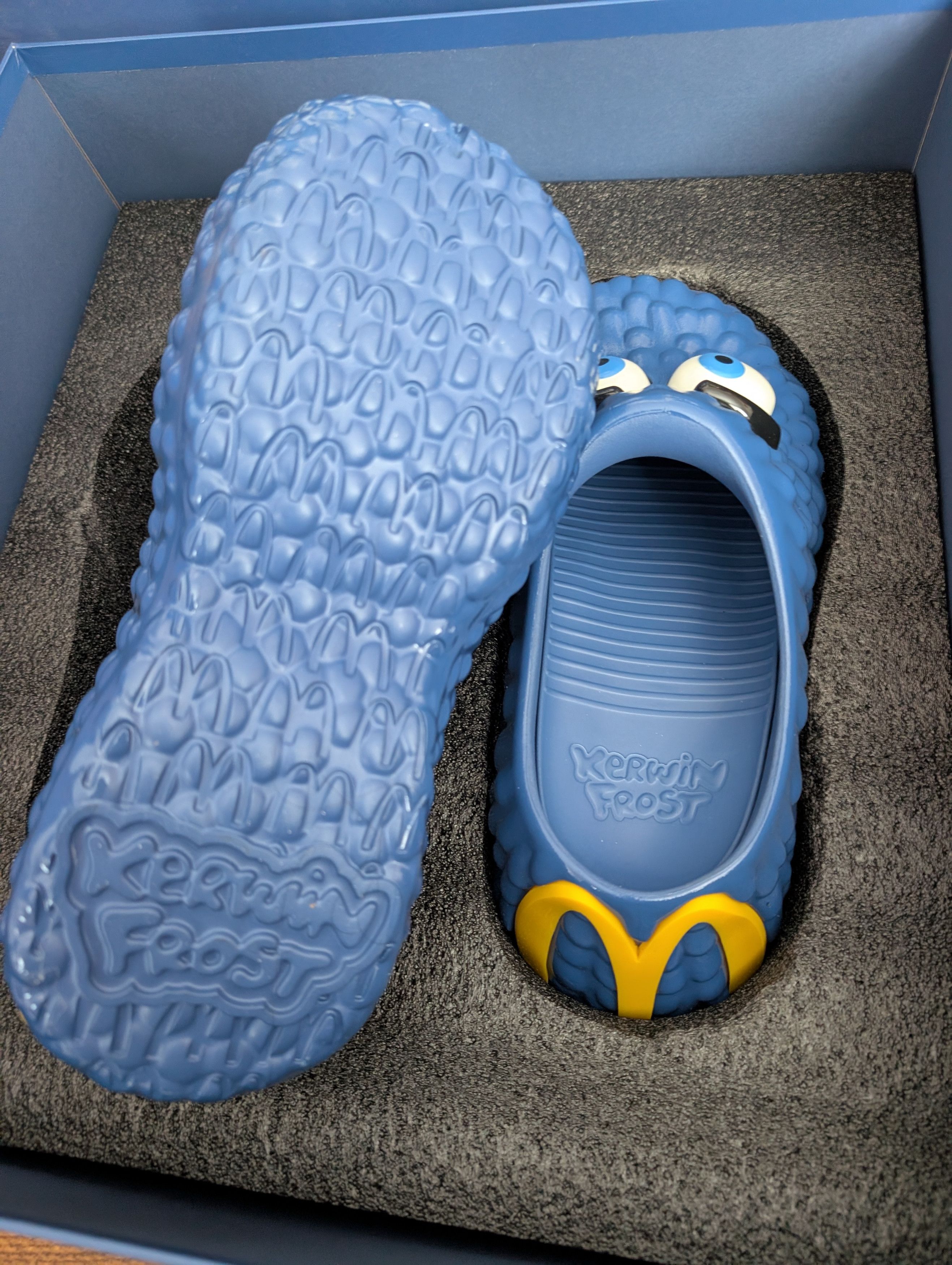 Other Kerwing Frost x McDonald's Clog.. Fry Guy size 9M Size US 9 / EU 42 - 4 Thumbnail