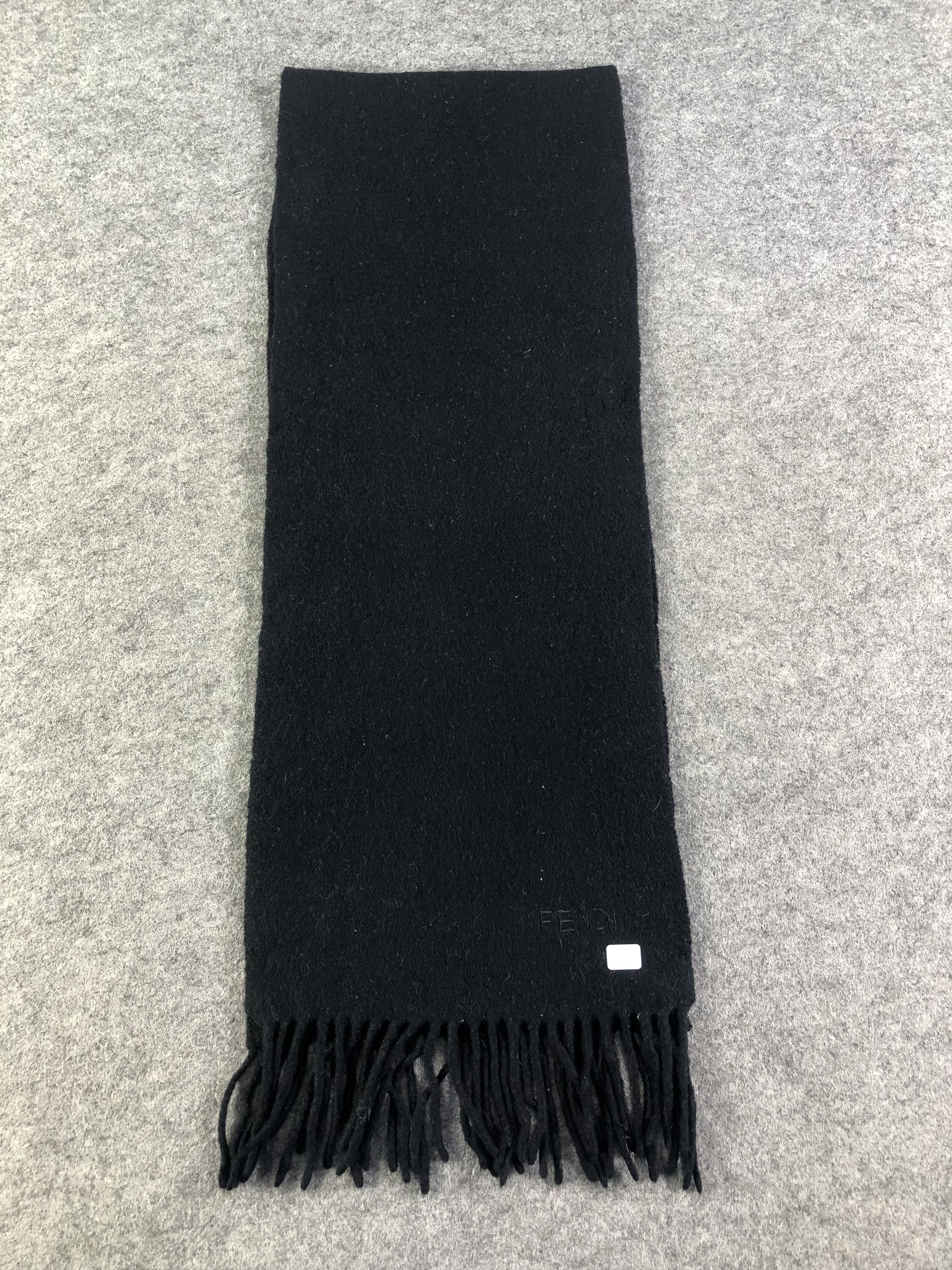 Vintage Fendi Blackout Scarf / Muffler / Neckwear SS1195 Size ONE SIZE - 2 Thumbnail