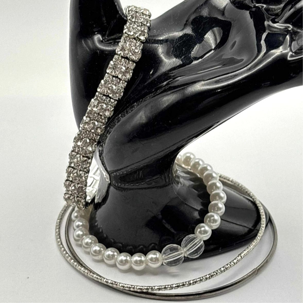 Other Silver Crystal/Pearl Bracelet Bundle Size ONE SIZE - 1 Thumbnail