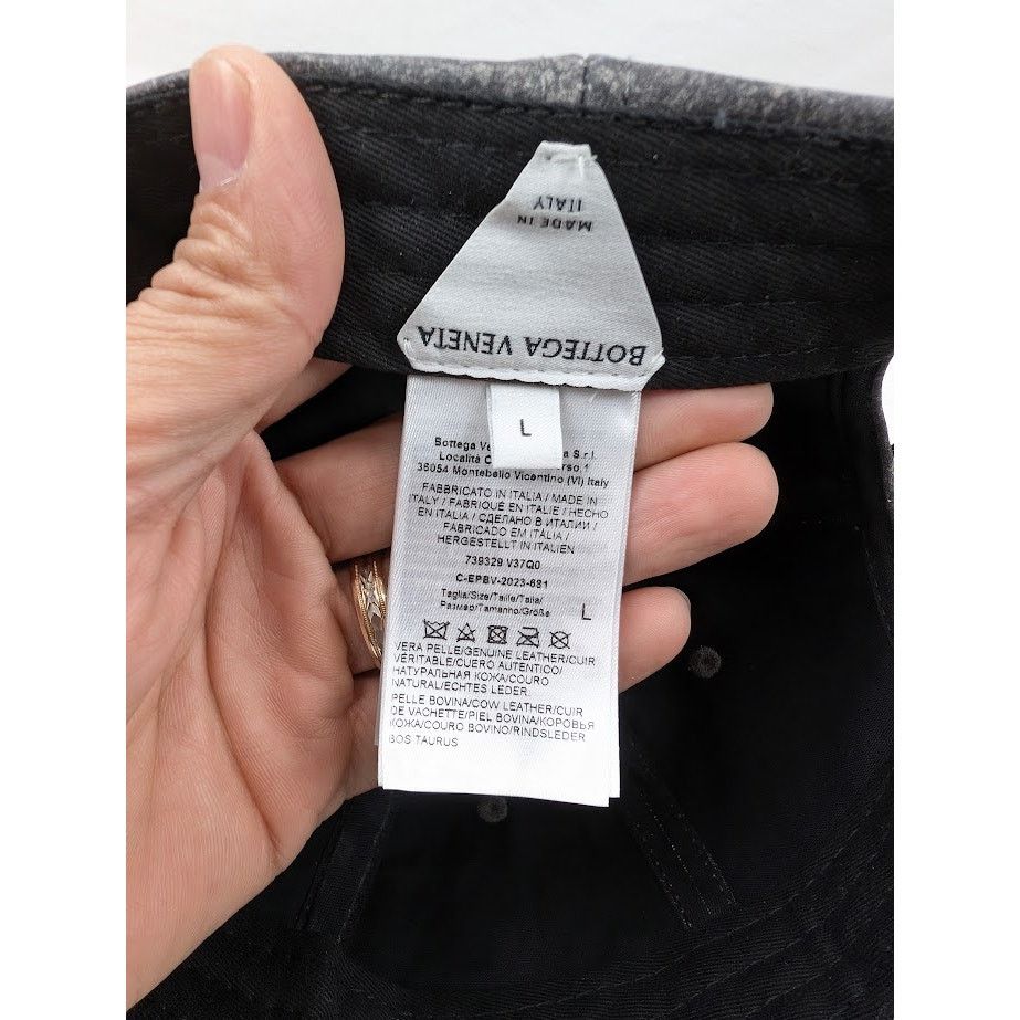 Bottega Veneta o1rshd1 Size: L / Flannel Printed Nubuck Cap / beanie Size ONE SIZE - 14 Thumbnail