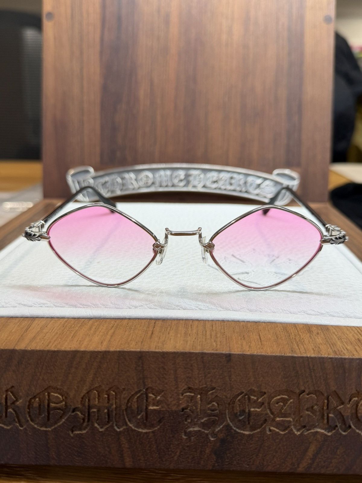 Chrome Hearts Chrome Hearts Diamond Dog Sunglasses Size ONE SIZE - 5 Thumbnail