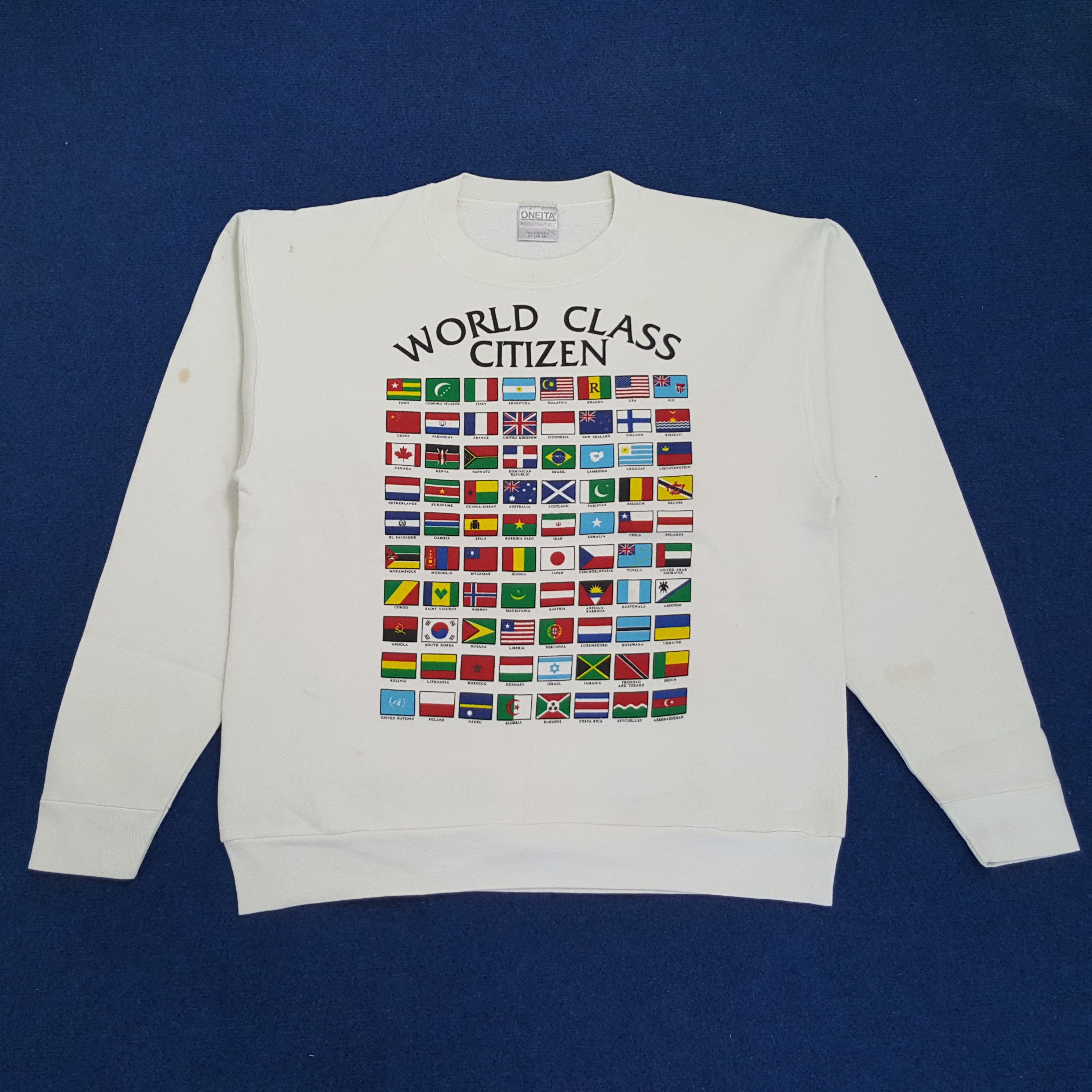 Vintage Vintage World Class Citizen National Flag Sweatshirt Size US L / EU 52-54 / 3 - 1 Thumbnail