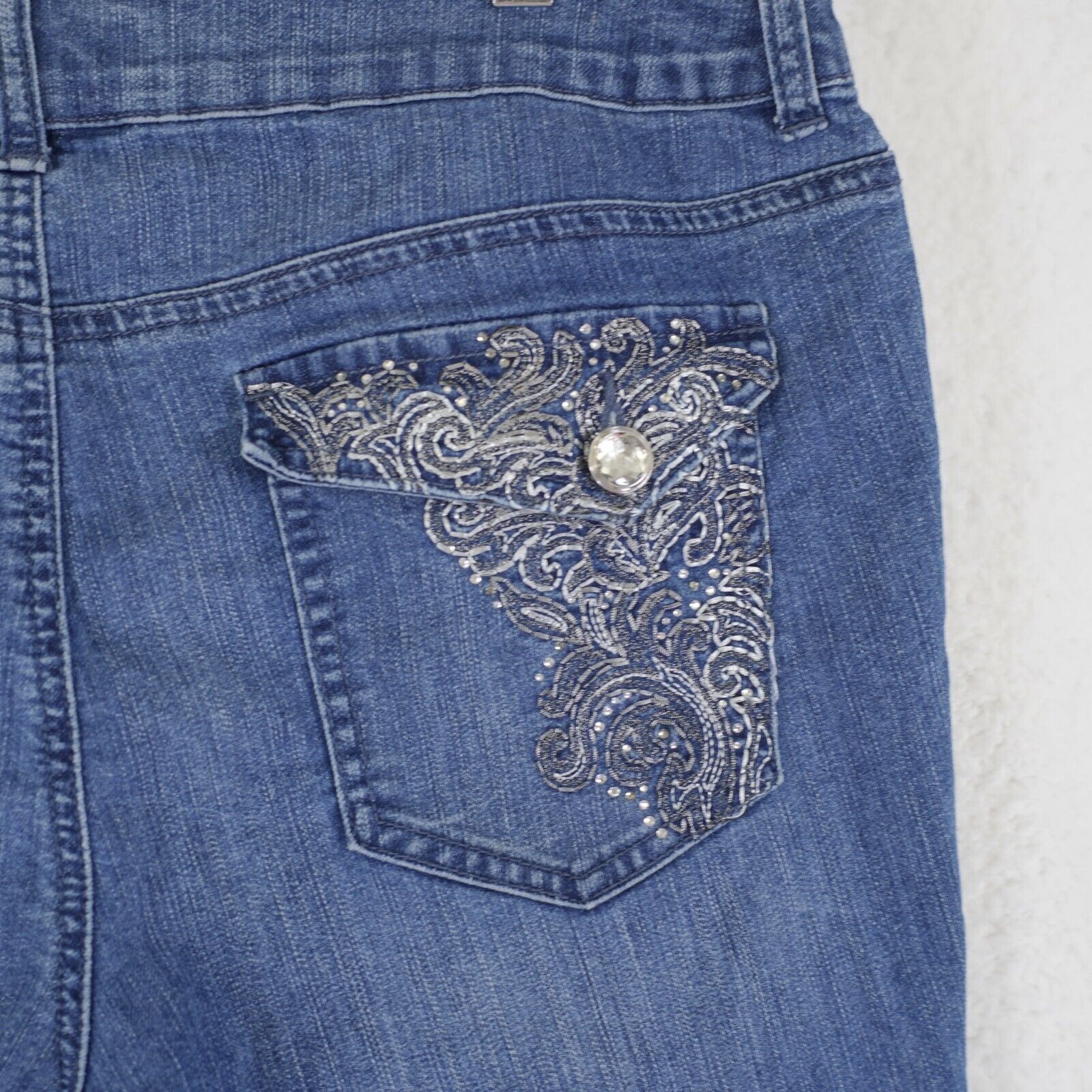 Chicos Chico's Platinum Denim Blue Jeans Rhinestone Stone Wash Size Size 26" / US 2 / IT 38 - 5 Thumbnail