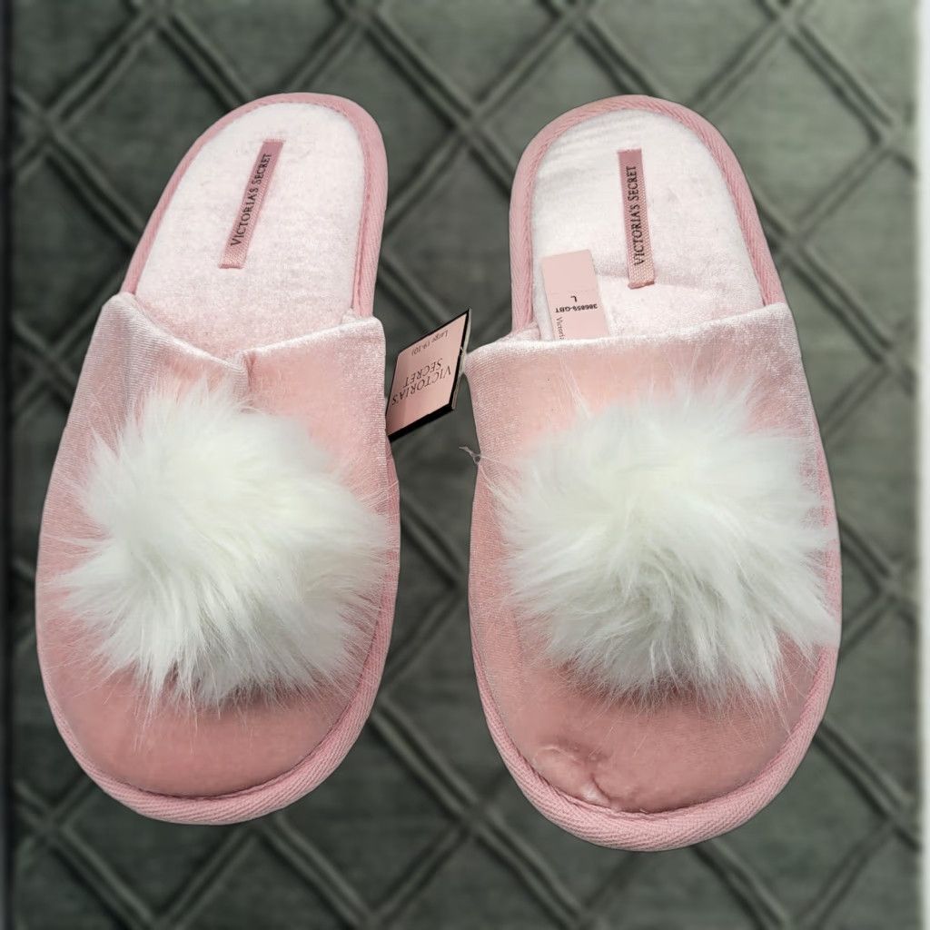 Victoria's Secret VINTAGE VS Victoria's Secret Slippers Women Pink 9-10 Pom Pom Spa Slippers Pink Womens Size ONE SIZE - 1 Thumbnail